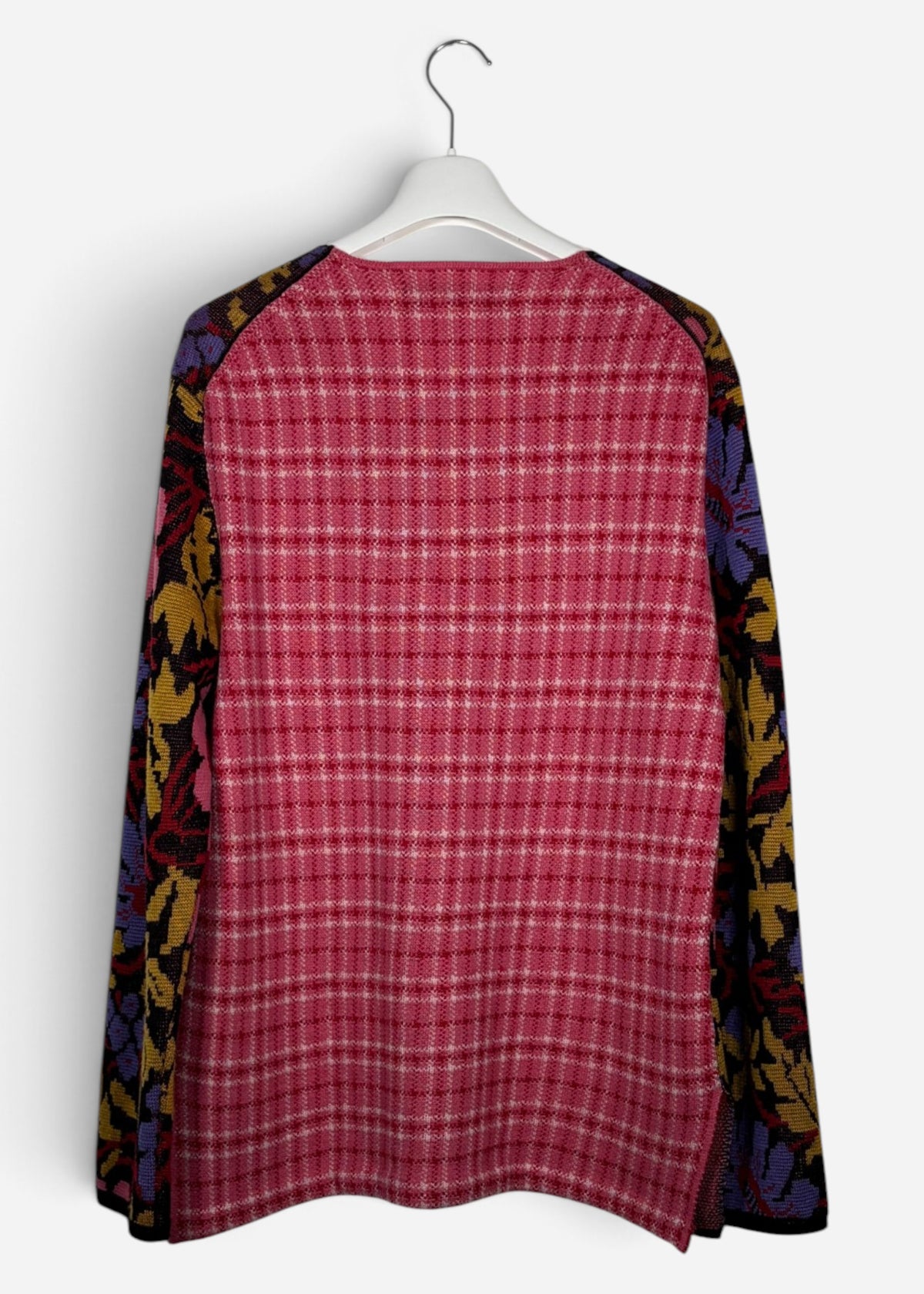 SWEATSHIRT. (S)