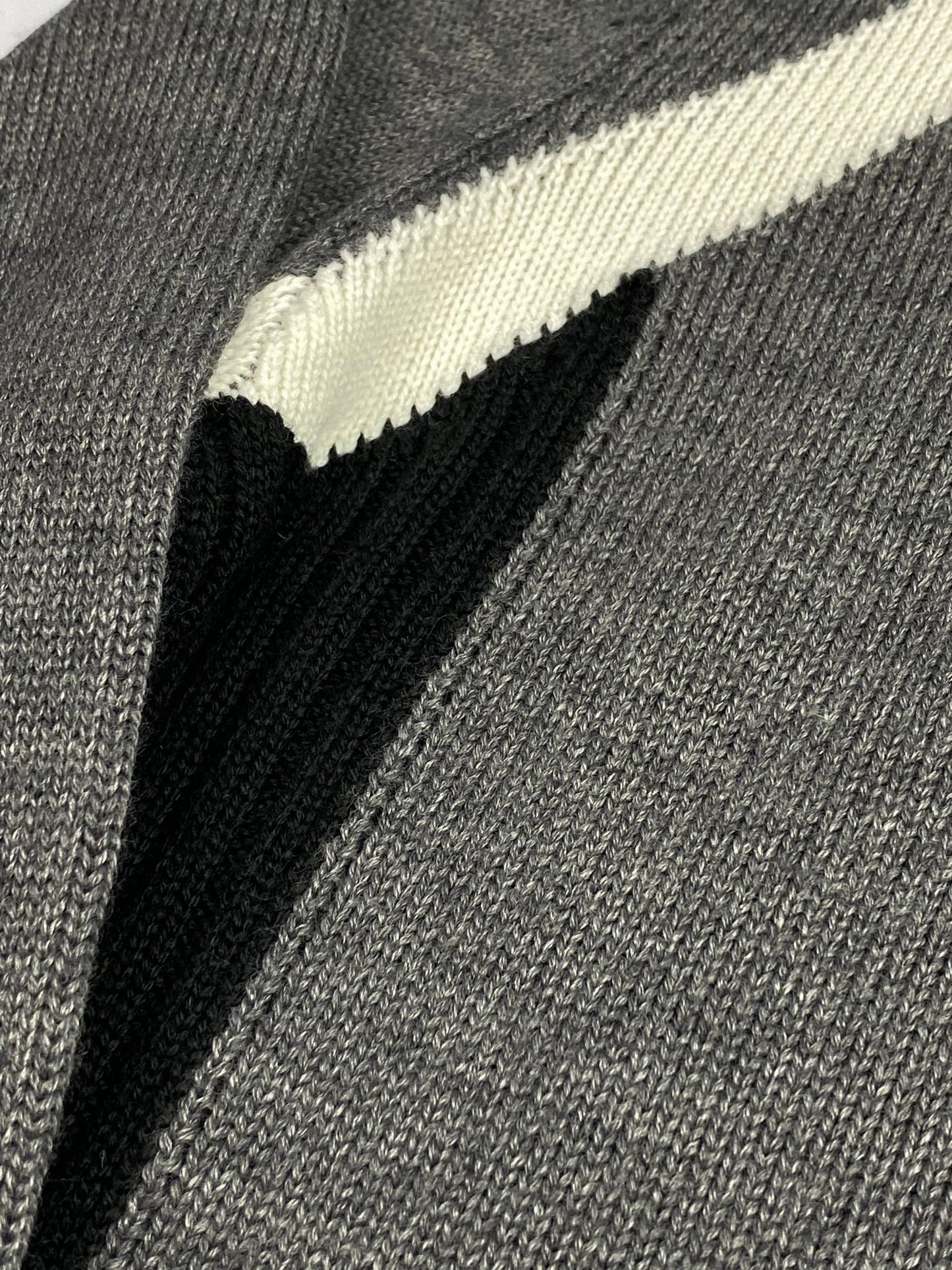 DIRK BIKKEMBERGS F/W 2012 WOOL KNIT SWEATER. (L) - SEVENUES.