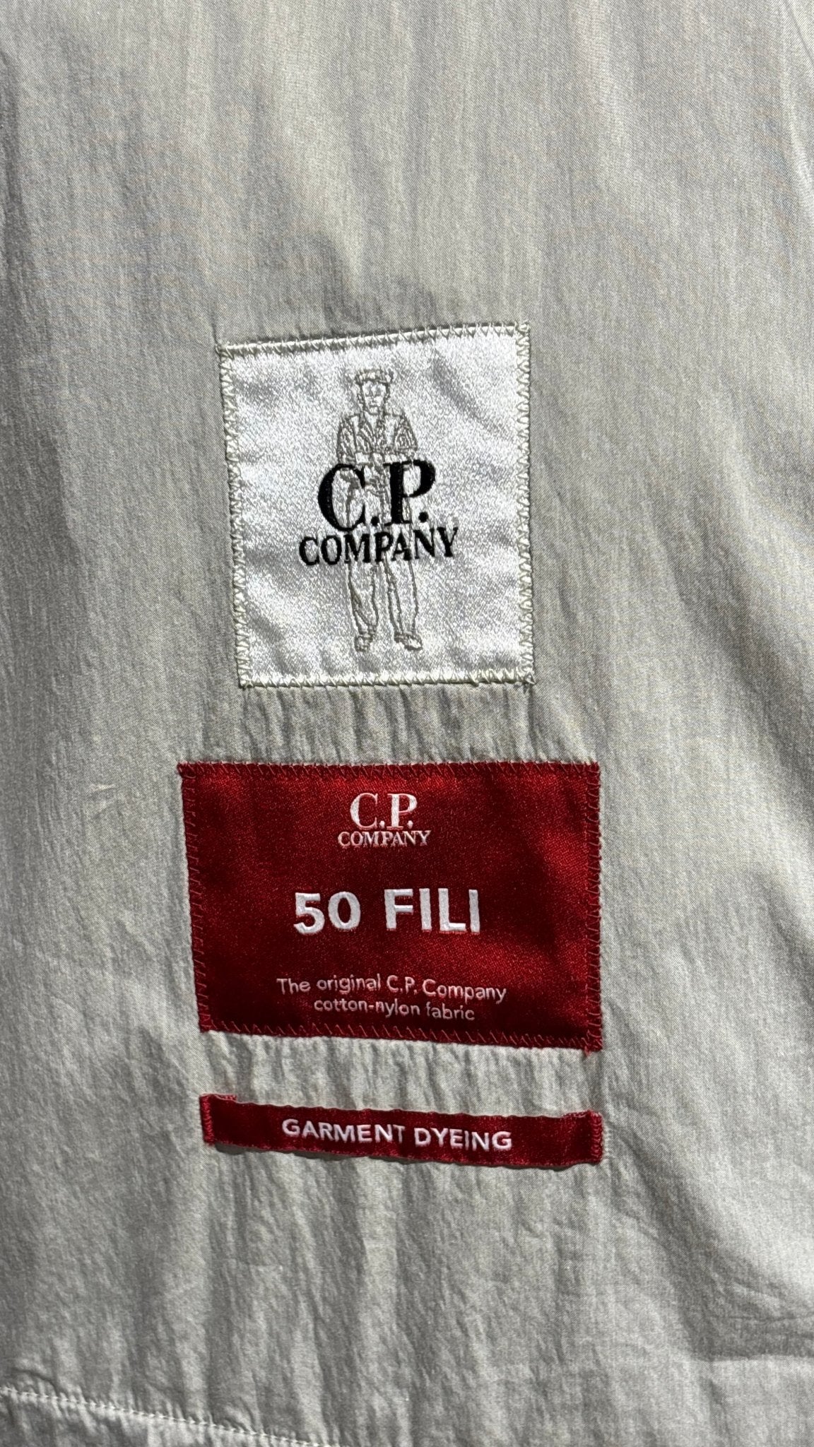 GARMENT DYED '50 FILI' NYLON OVERSHIRT. (XL) - SEVENUES.