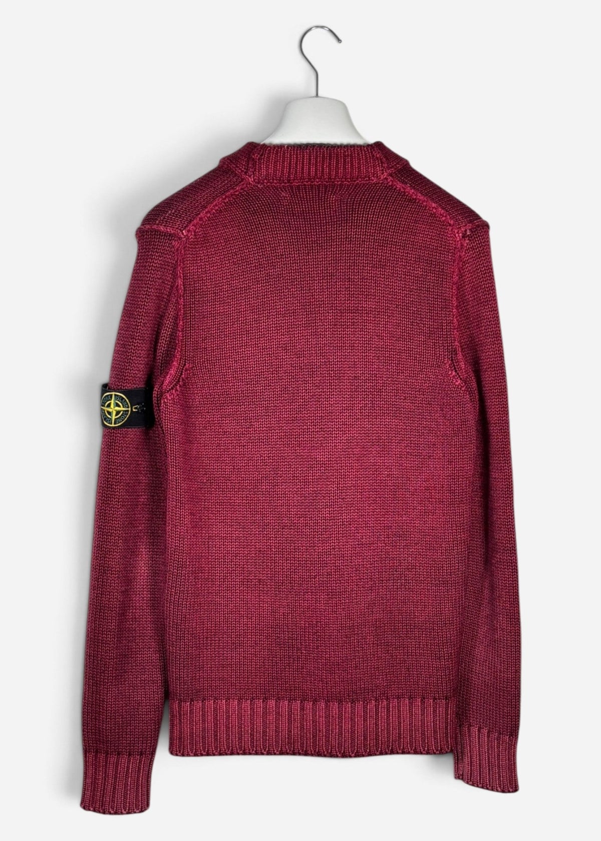 LOGO-PATCH V-NECK WOOL KNIT. (S) - SEVENUES.