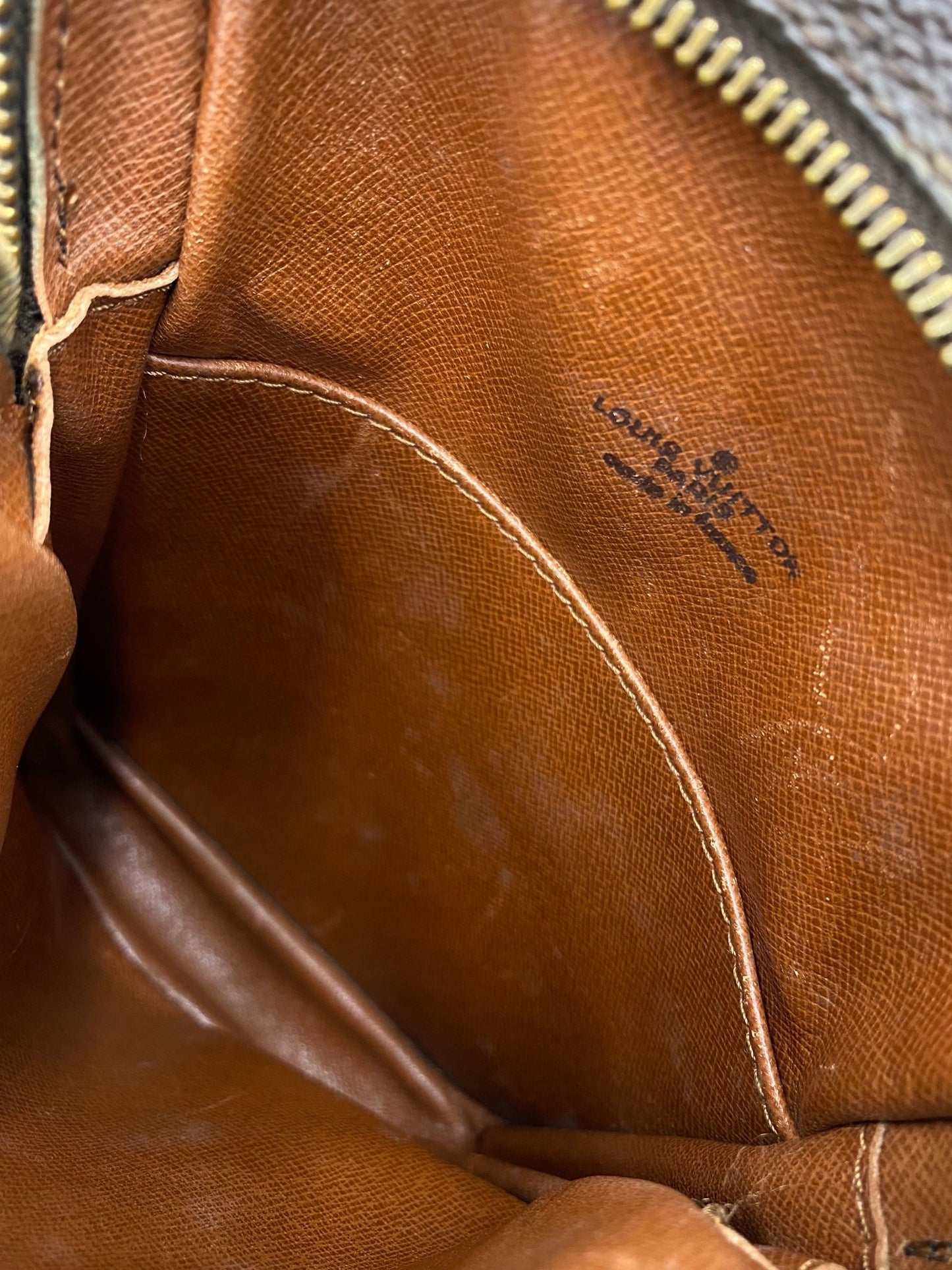 LOUIS VUITTON DANUBE PM SHOULDER BAG. - SEVENUES.