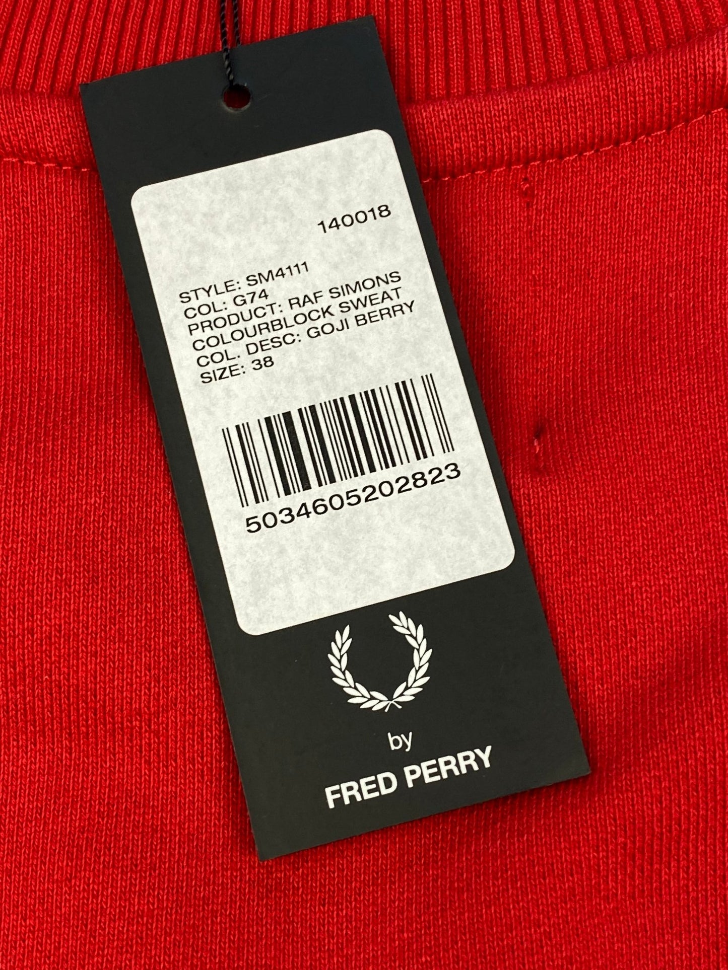 RAF SIMONS X FRED PERRY COLORBLOCK RAGLAN SWEATSHIRT. (38 / M) - SEVENUES.