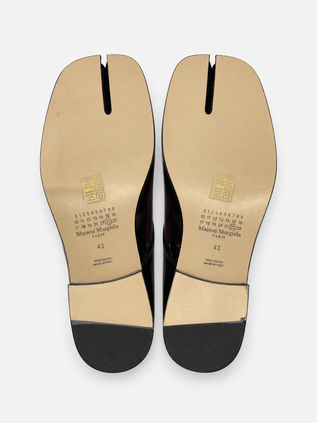 TABI LEATHER DERBY SHOES. (43) - SEVENUES.