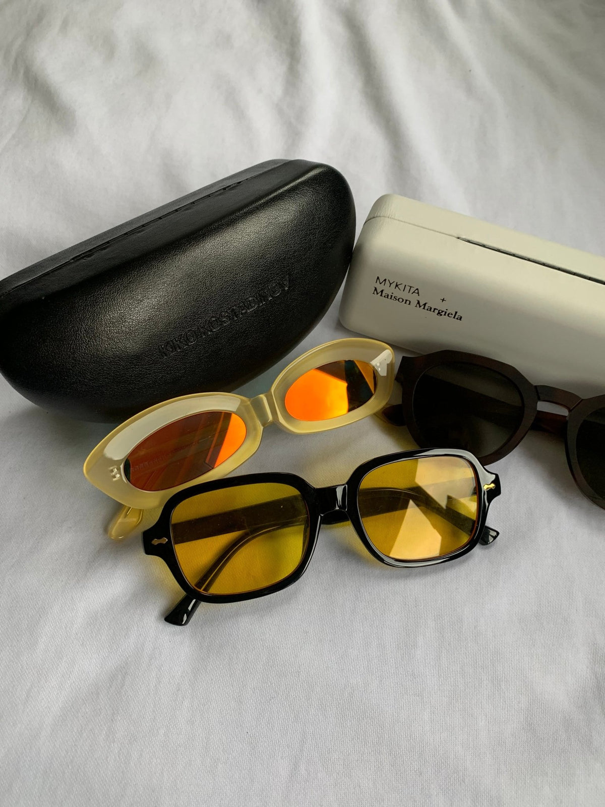 Sunglasses - SEVENUES.