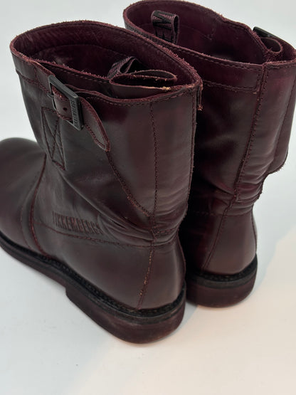 DIRK BIKKEMBERGS SLOUCHY ANKLE BOOTS. (38)