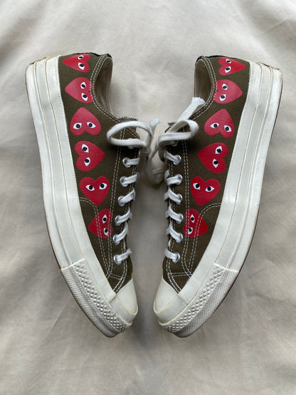 COMME DES GARÇONS PLAY 'MULTIHEART' CHUCK 70 LOW. (44)