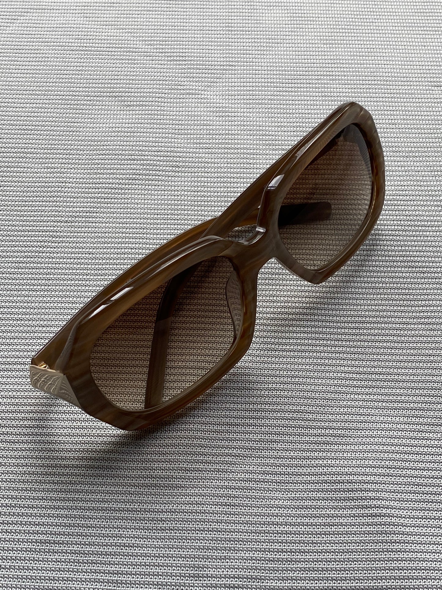 JIL SANDER S/S 2020 RECTANGULAR SUNGLASSES BROWN.