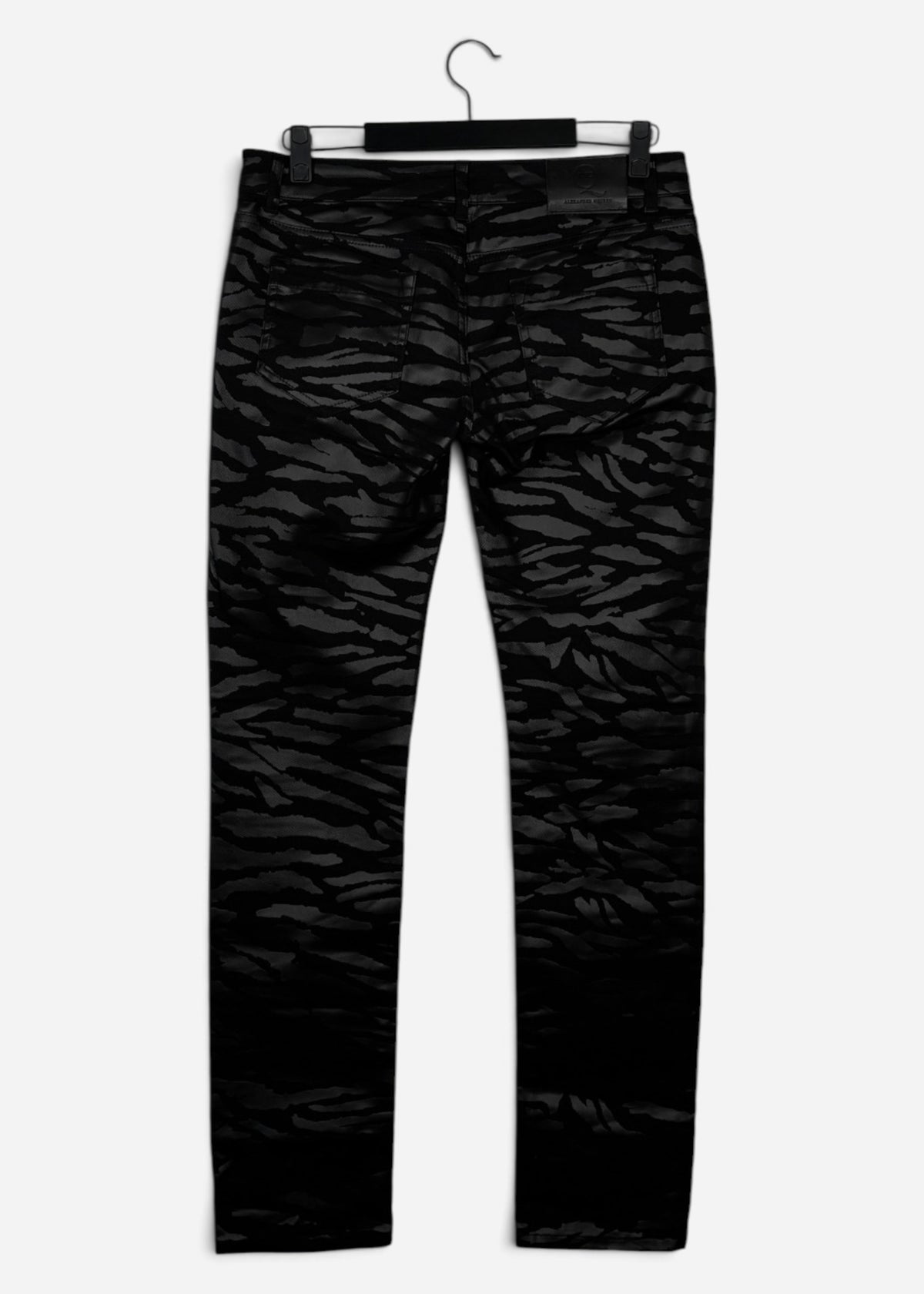 PANTS. (30)
