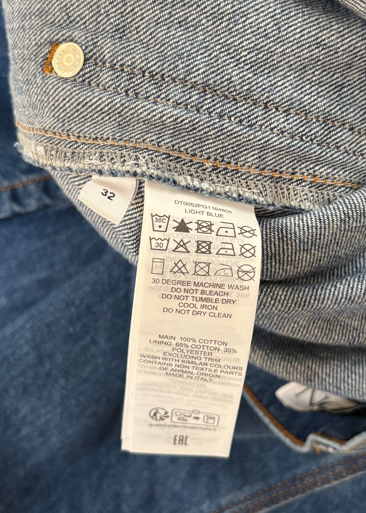F/W 2024 DECONSTRUCTED TWISTED DENIM. (32)