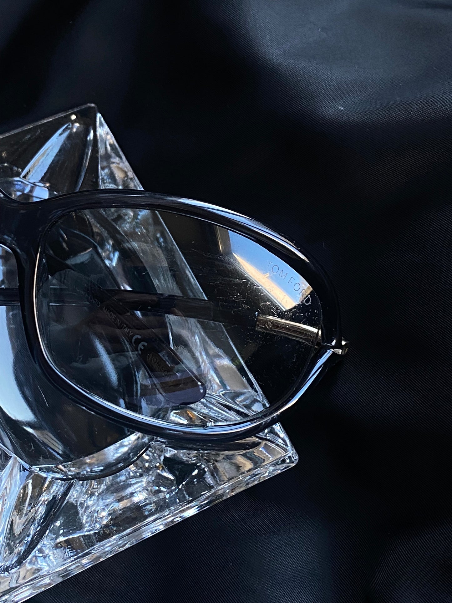 TOM FORD 'JENNIFER' WRAP SUNGLASSES.