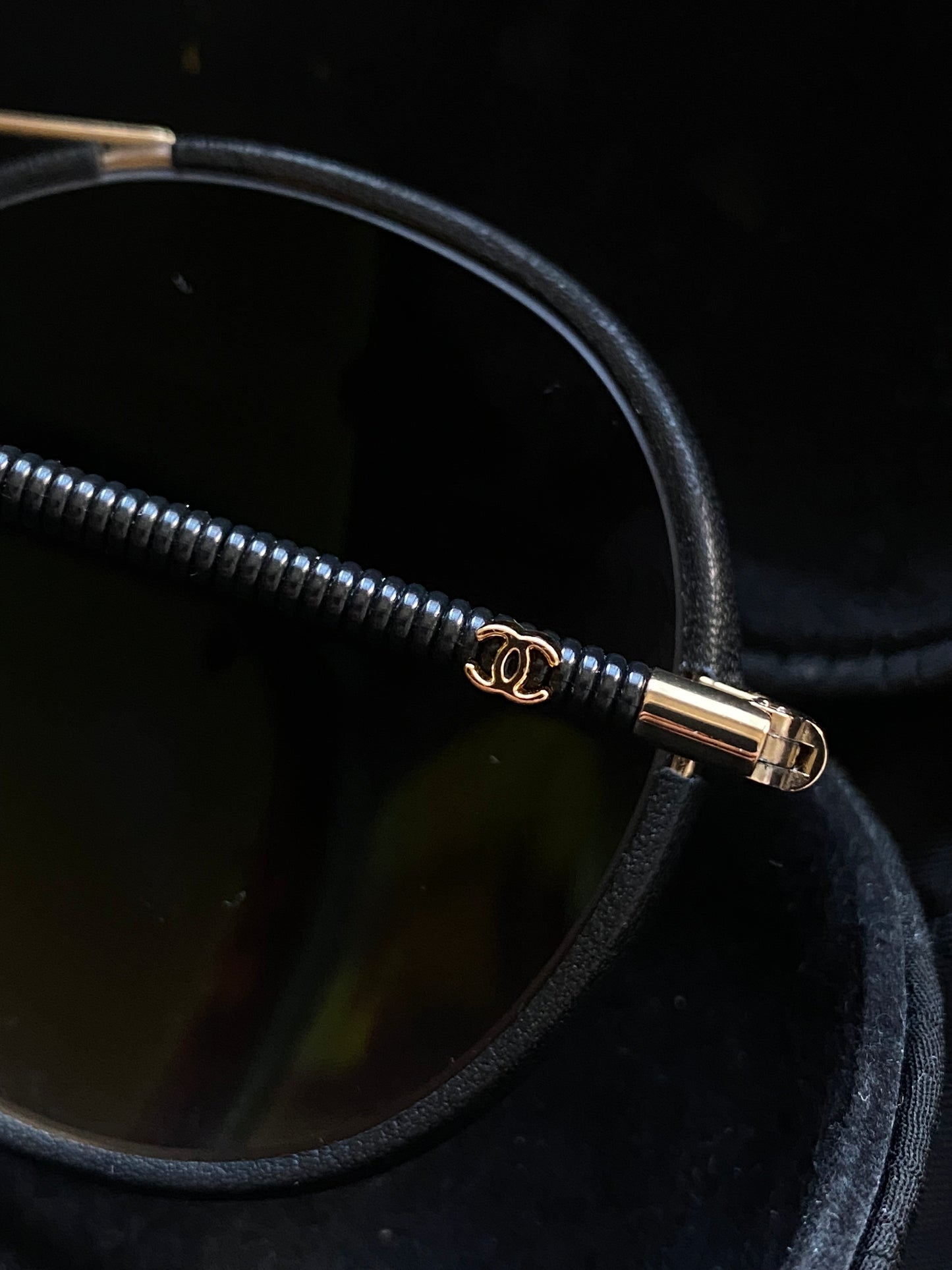 CHANEL PILOT BUTTERFLY SUNGLASSES.