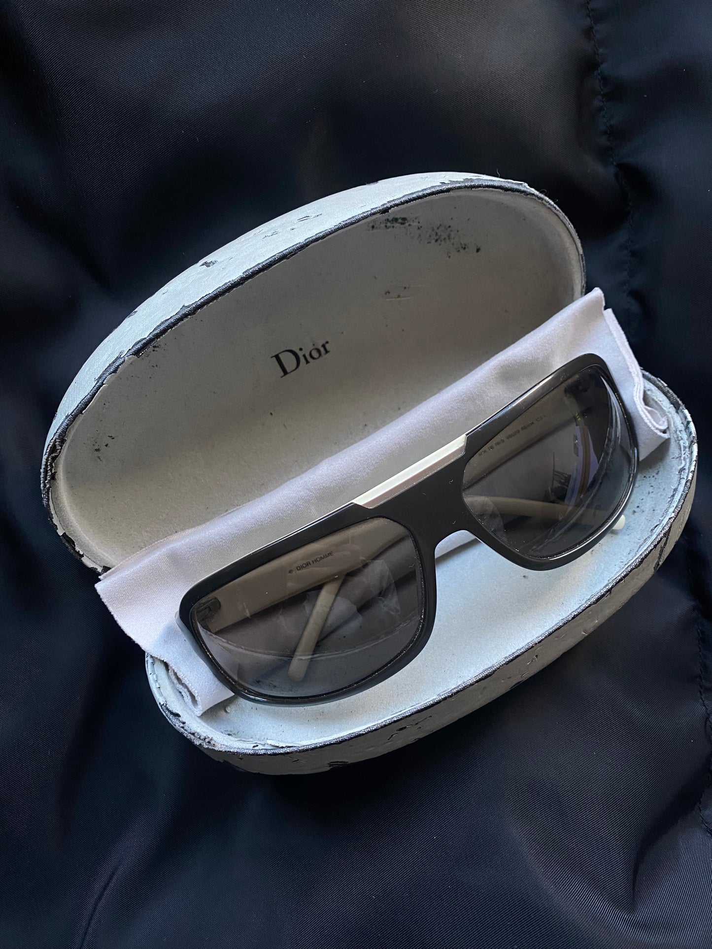 DIOR HOMME 'BLACK TIE' SHIELD SUNGLASSES.