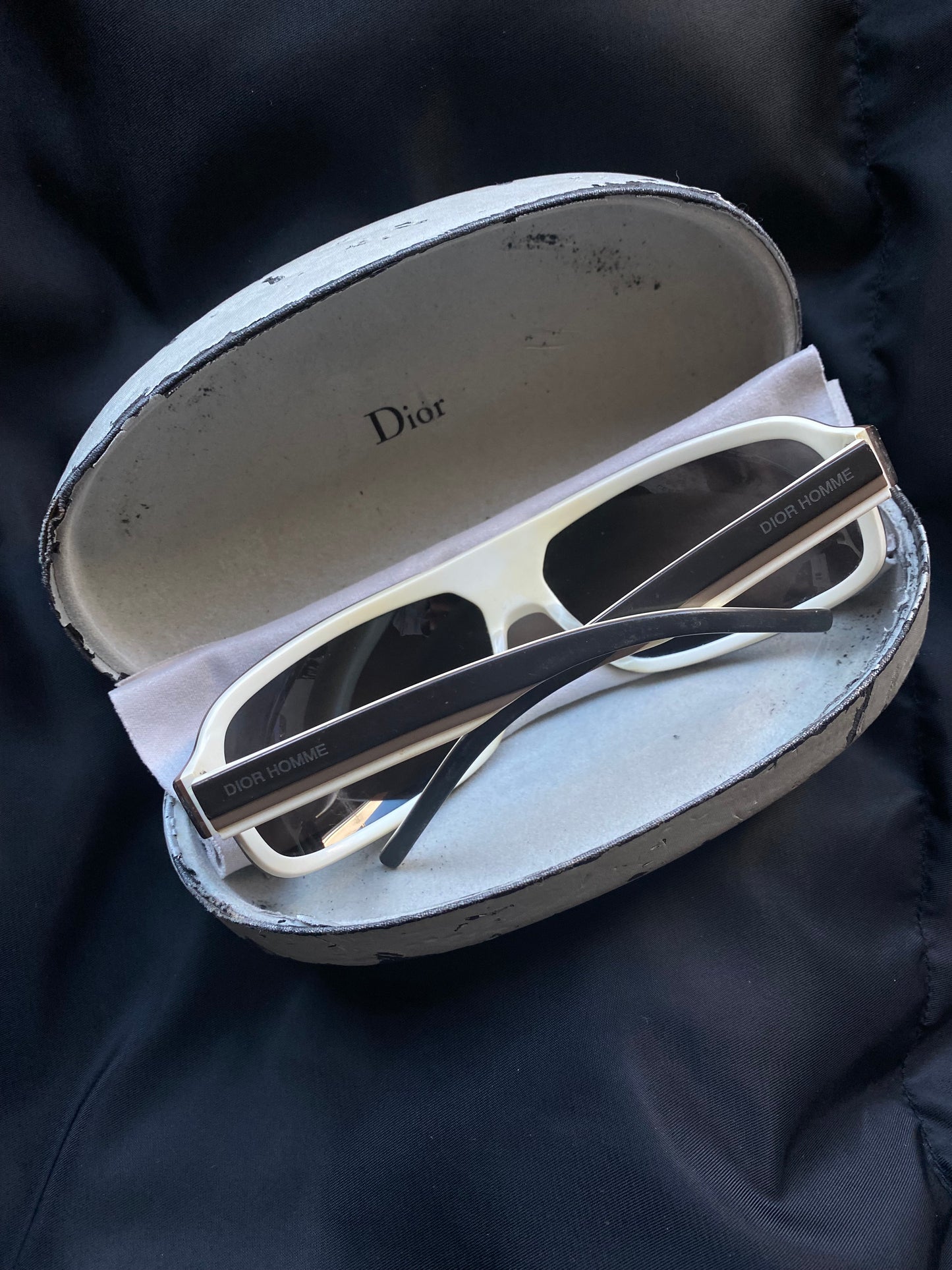 DIOR HOMME 'BLACK TIE' SHIELD SUNGLASSES.