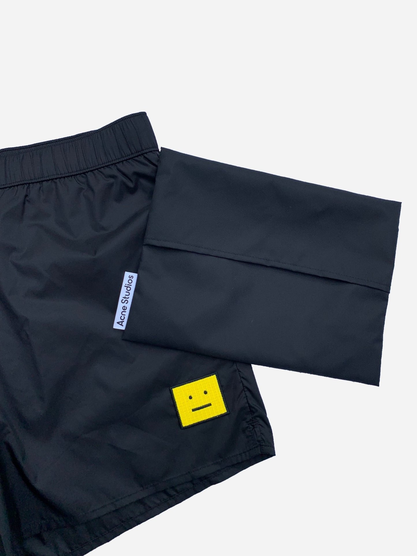 ACNE STUDIOS 'FACE' SWIM TRUNK SHORTS. (XS) - SEVENUES.