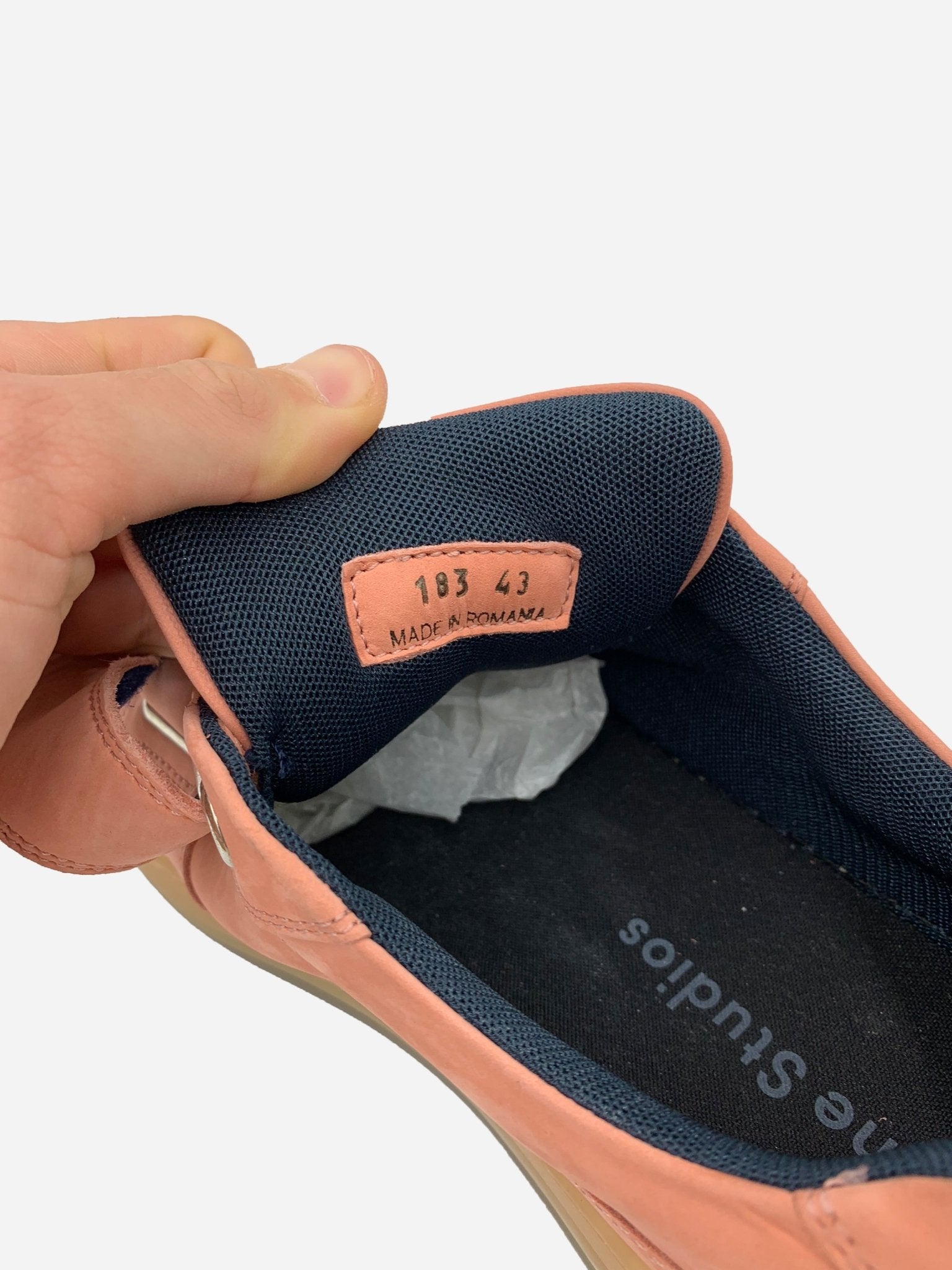 ACNE STUDIOS 'PEREY' VELCRO SNEAKERS. (43) - SEVENUES.