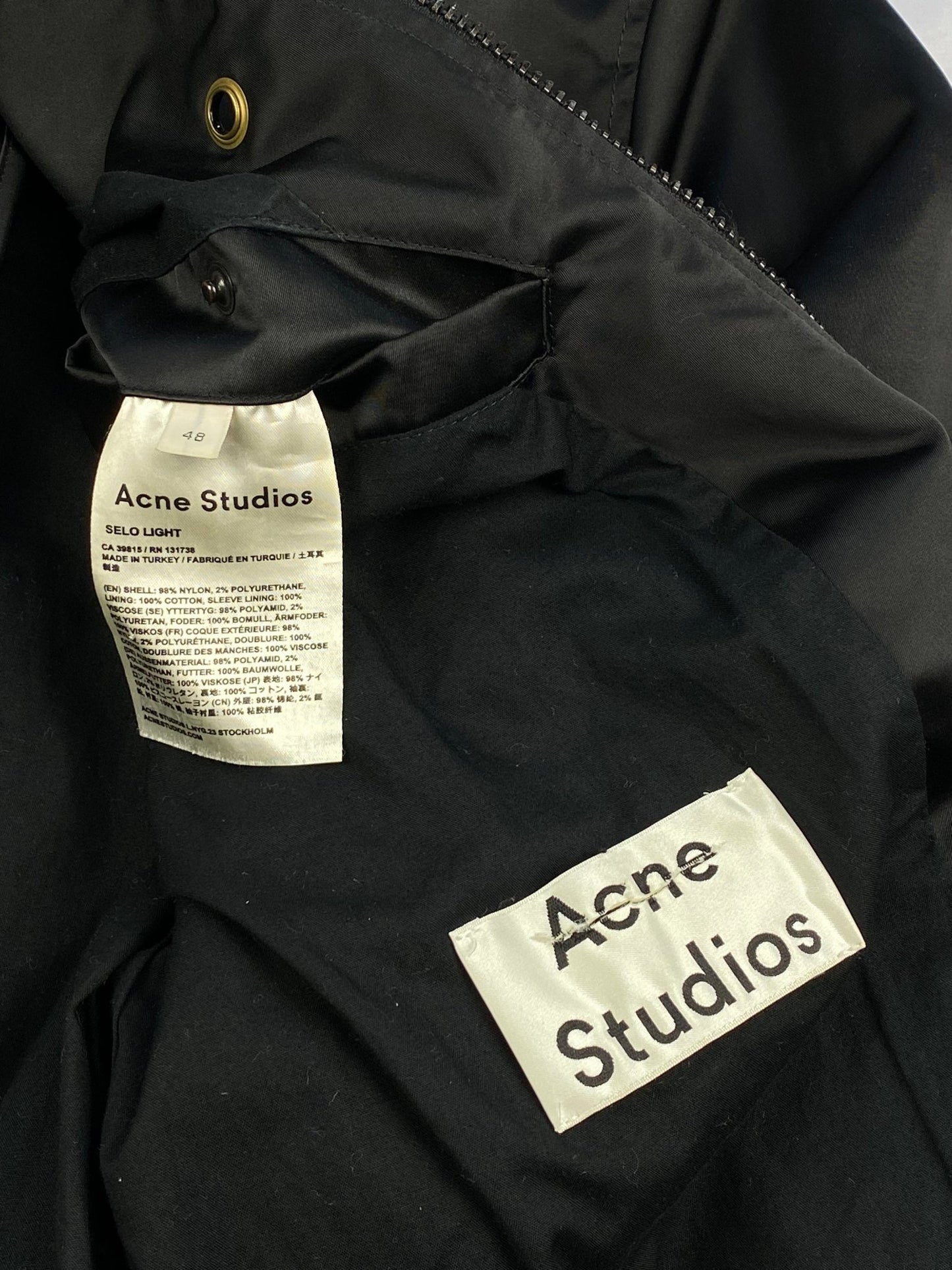 ACNE STUDIOS 'SELO LIGHT' NYLON BOMBER JACKET. (48 / M) - SEVENUES.