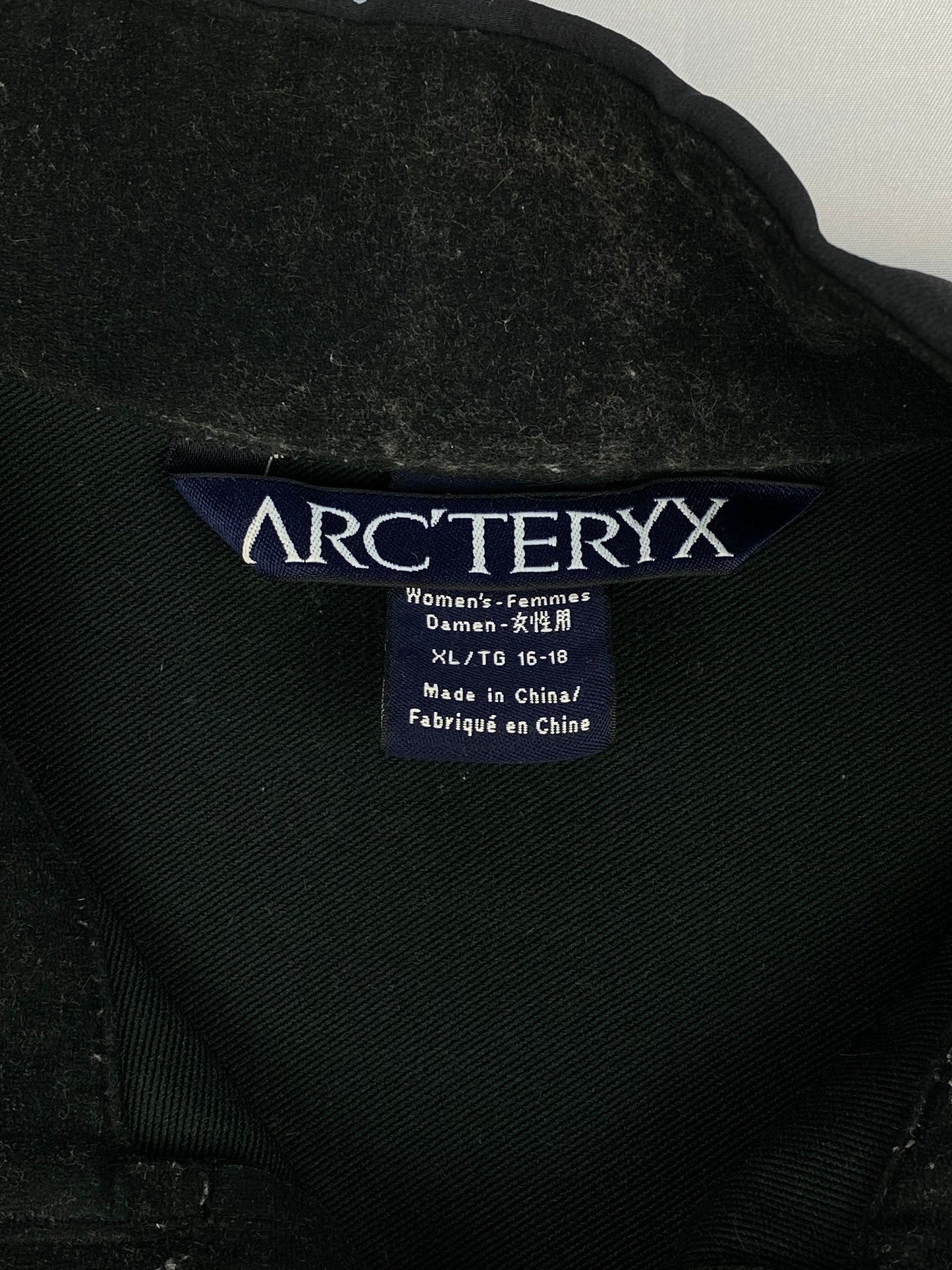 ARC'TERYX GAMMA MX SHELL JACKET. (XL)