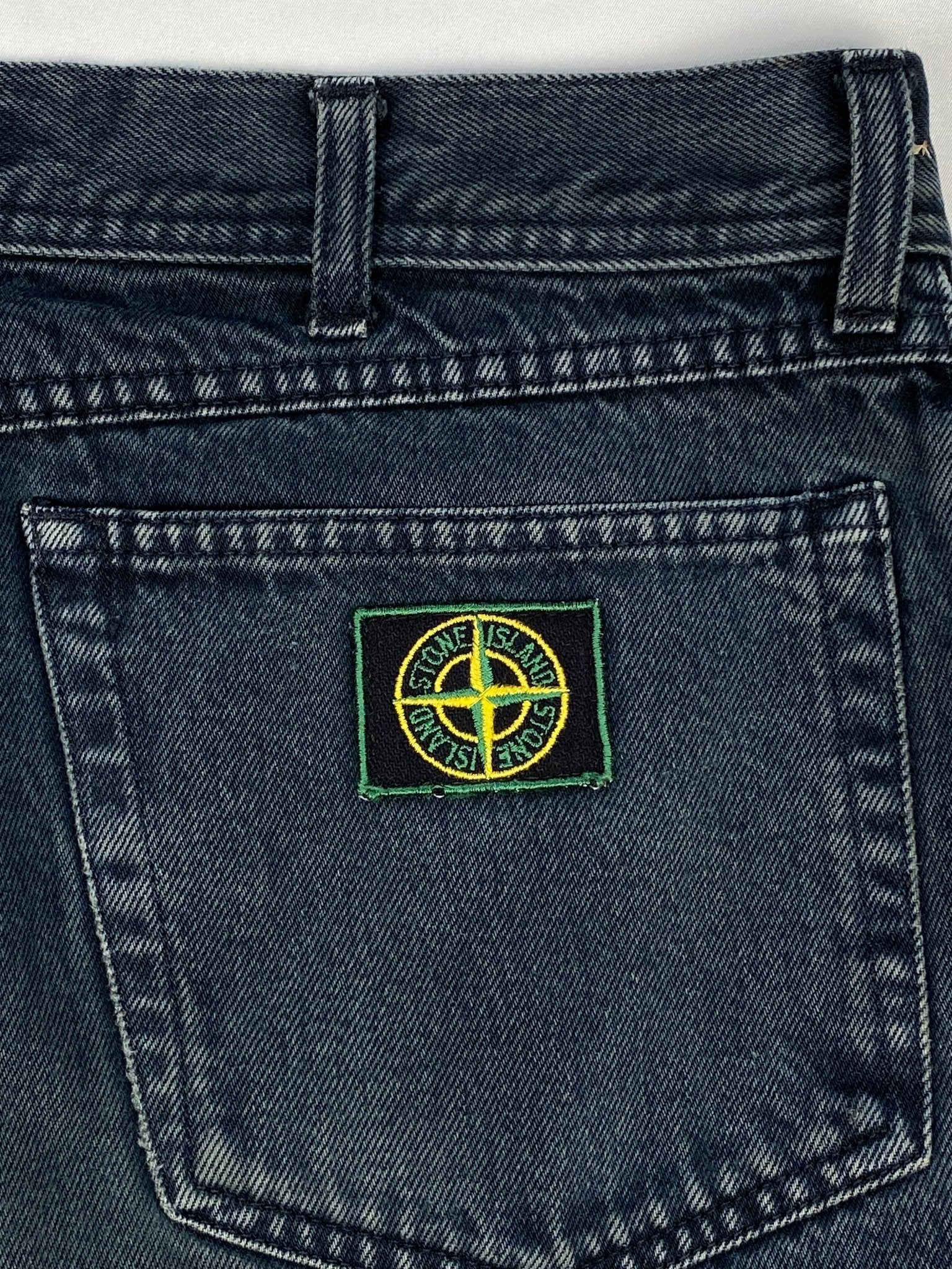 ARCHIVE STONE ISLAND S/S 2002 GREEN PATCH WASHED DENIM. (50 / M) - SEVENUES.