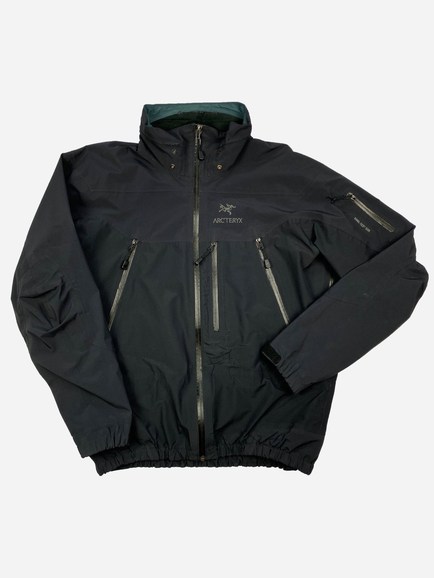 ARC'TERYX BETA SV GORE - TEX XCR HARD - SHELL JACKET. (L) - SEVENUES.