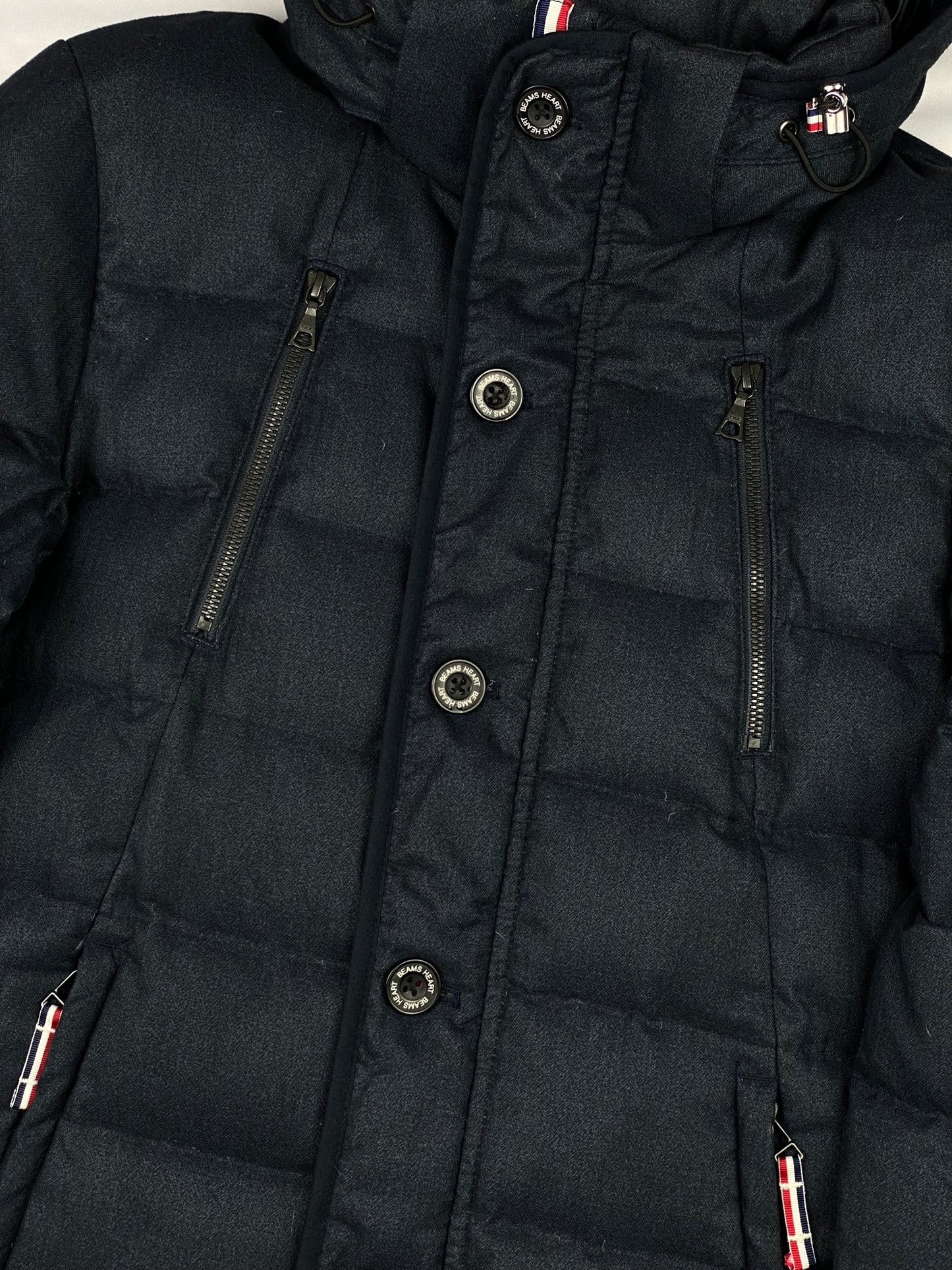 BEAMS HEART HERRINGBONE DOWN JACKET. (M) - SEVENUES.