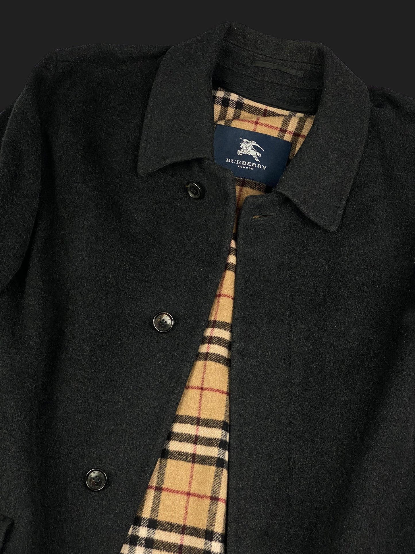 BURBERRY LONDON CASHMERE & WOOL OVERCOAT. (50 / M) - SEVENUES.