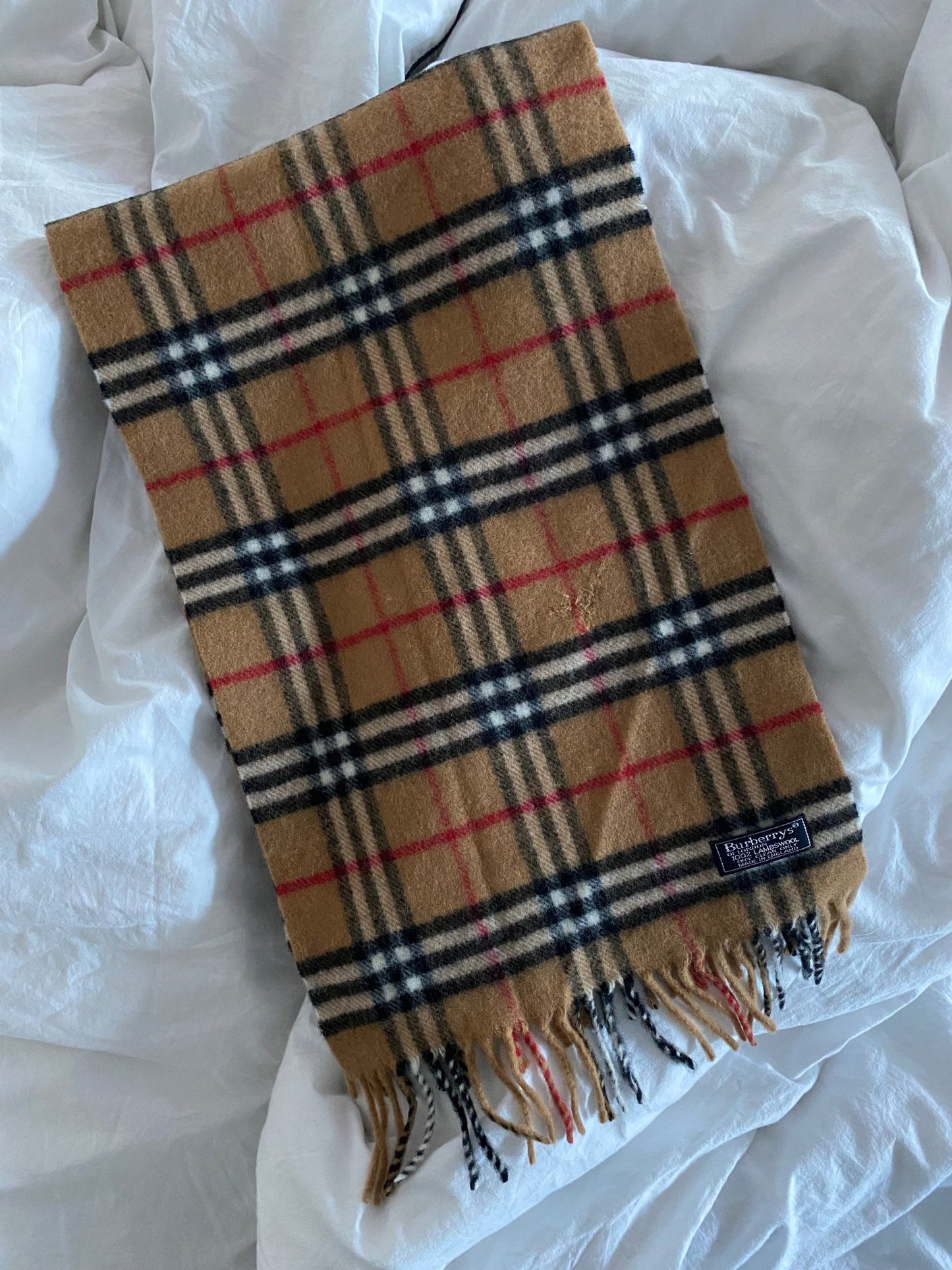 BURBERRY LONDON LAMBSWOOL NOVACHECK SCARF. - SEVENUES.