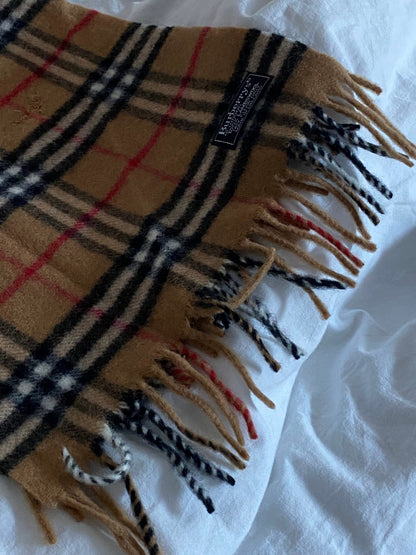 BURBERRY LONDON LAMBSWOOL NOVACHECK SCARF. - SEVENUES.