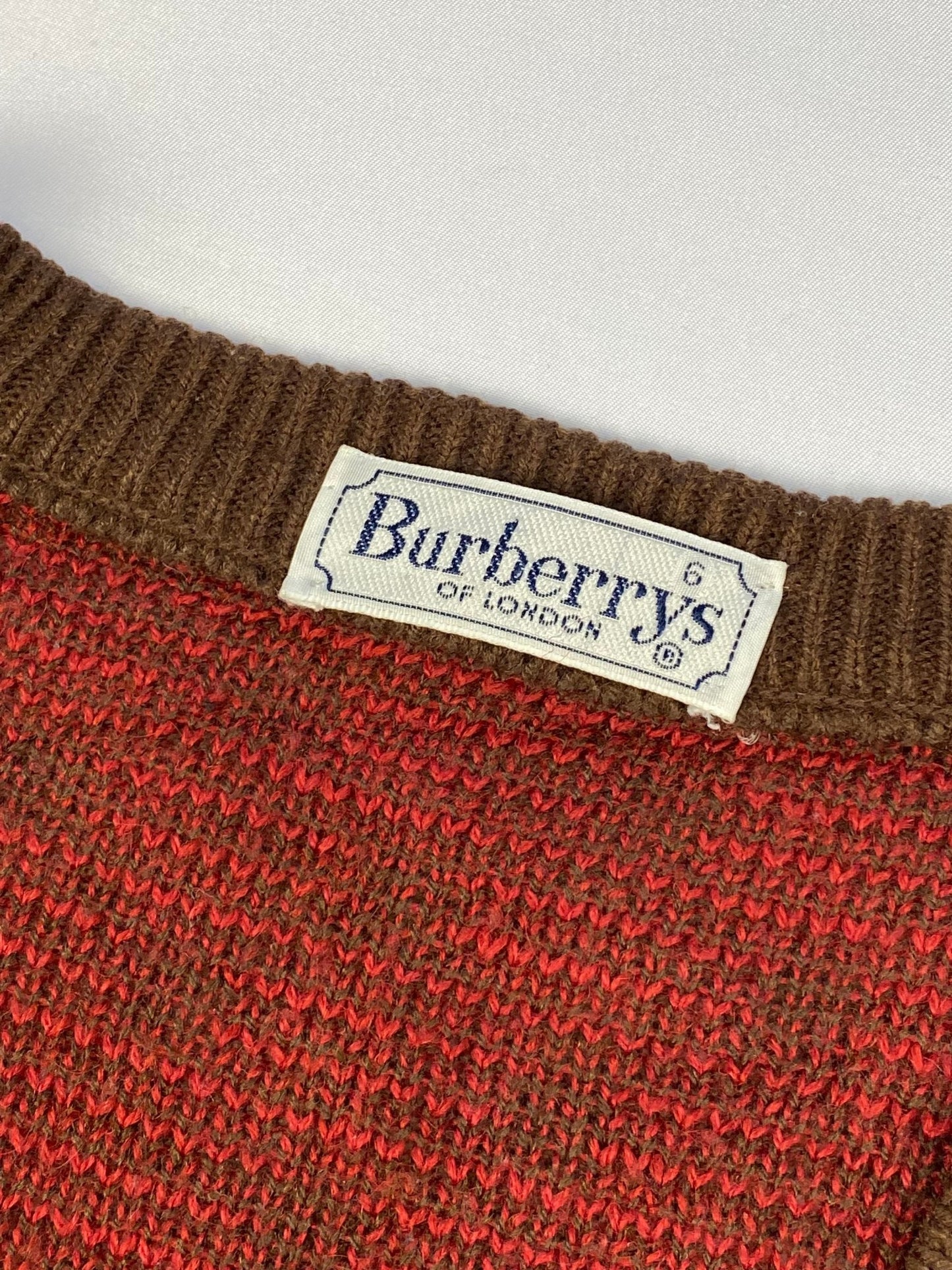 BURBERRY LONDON V - NECK MOHAIR KNIT JUMPER. (XL) - SEVENUES.