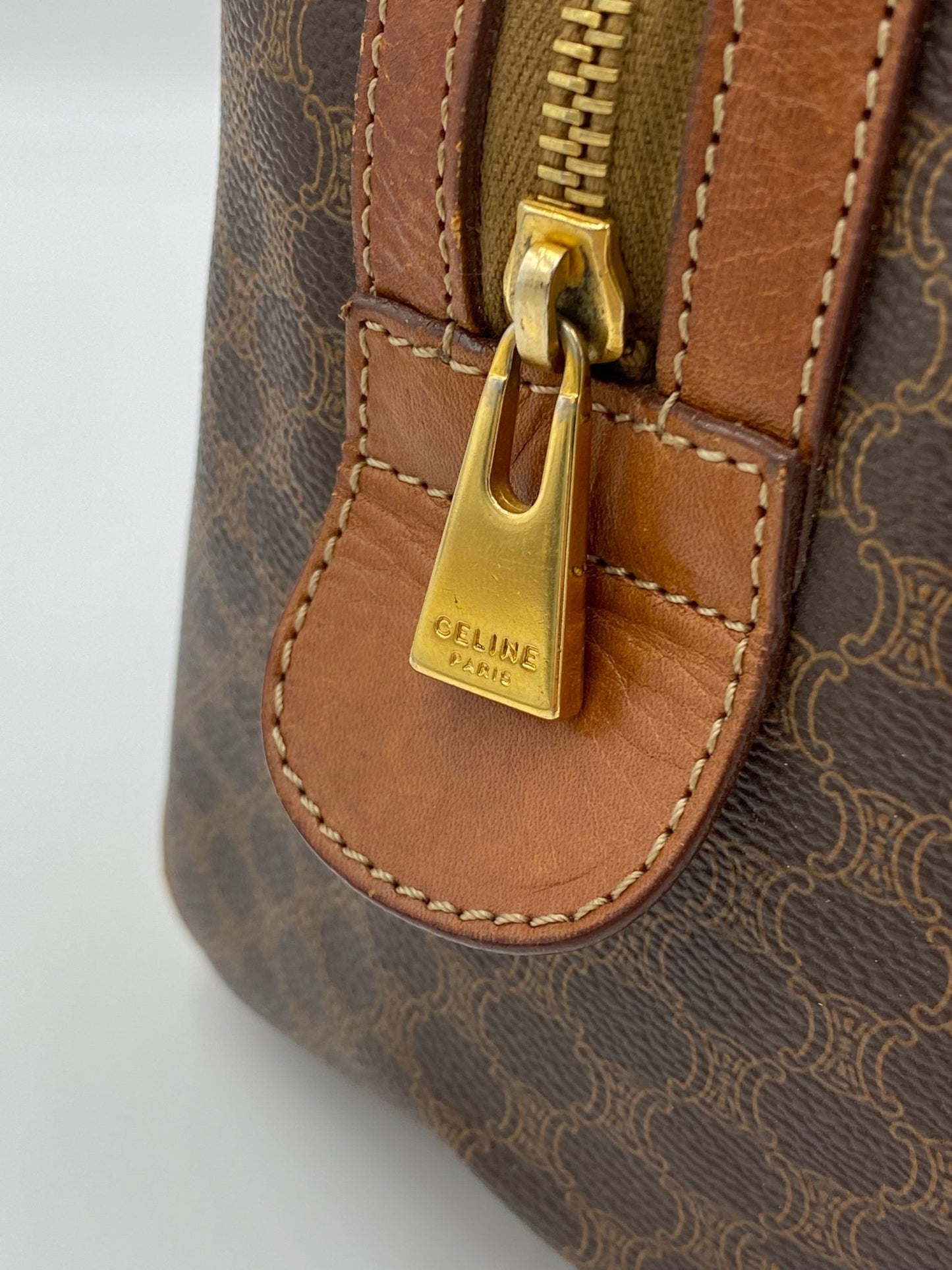 CÉLINE PARIS MACADAM MONOGRAM CARRY HANDBAG. - SEVENUES.