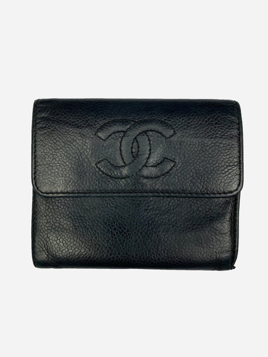 CHANEL 'CC' LOGO LEATHER BI - FOLD WALLET. - SEVENUES.