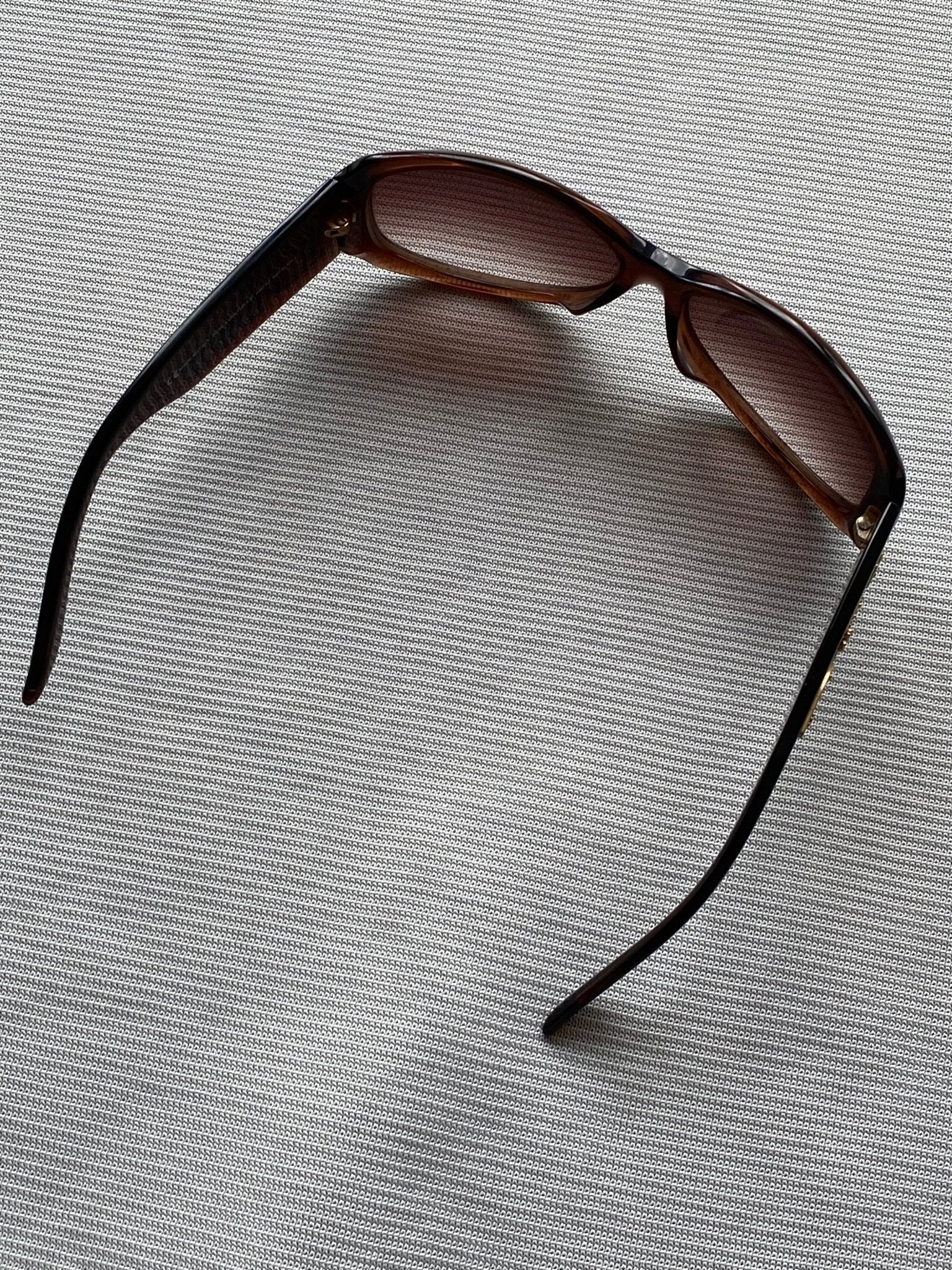 CHRISTIAN DIOR 1990's 'AVENTURA' LOGO SUNGLASSES. - SEVENUES.