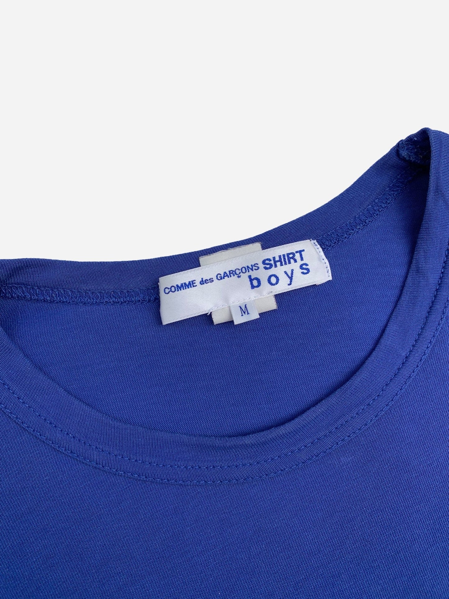 COMME DES GARÇONS SHIRT BOYS LONGSLEEVE T - SHIRT. (M) - SEVENUES.