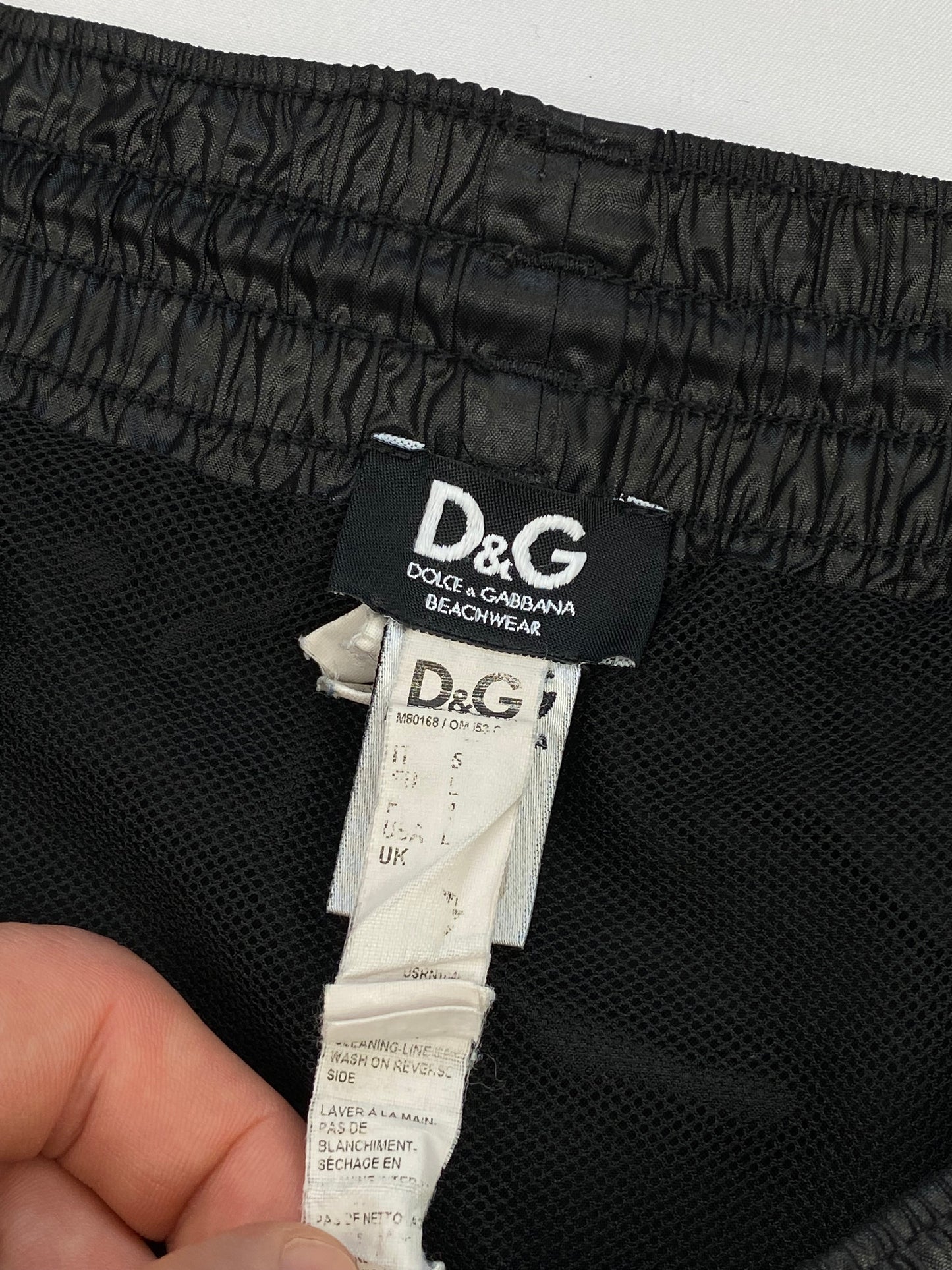 DOLCE & GABBANA 'D&G' NYLON SWIM TRUNKS. (L)