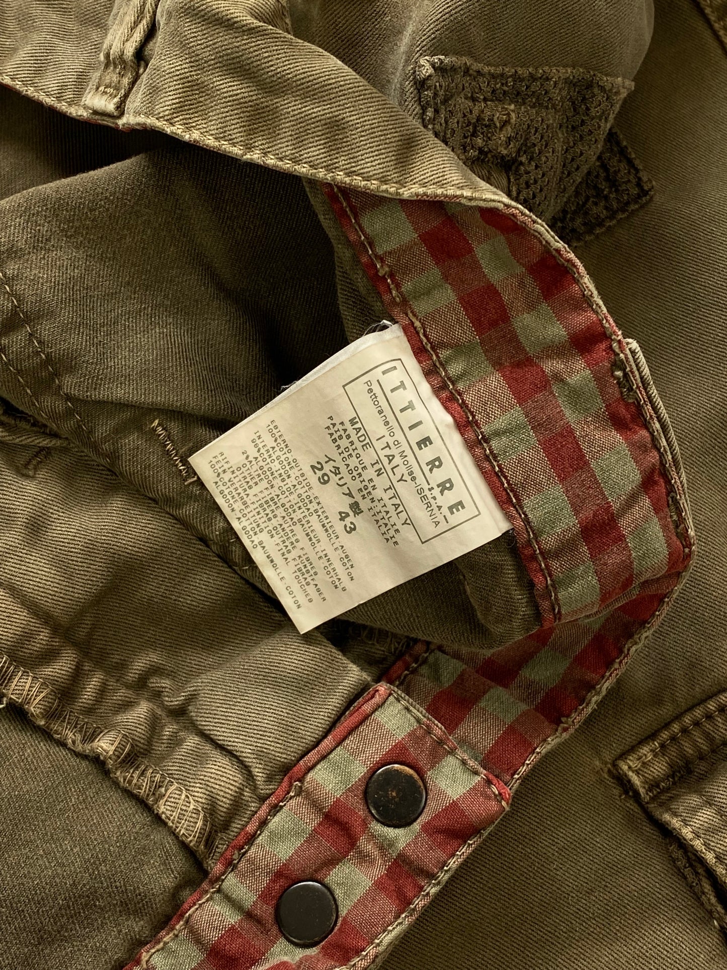 DOLCE & GABBANA 2000's MULTIPOCKET CARGO PANTS. (29)