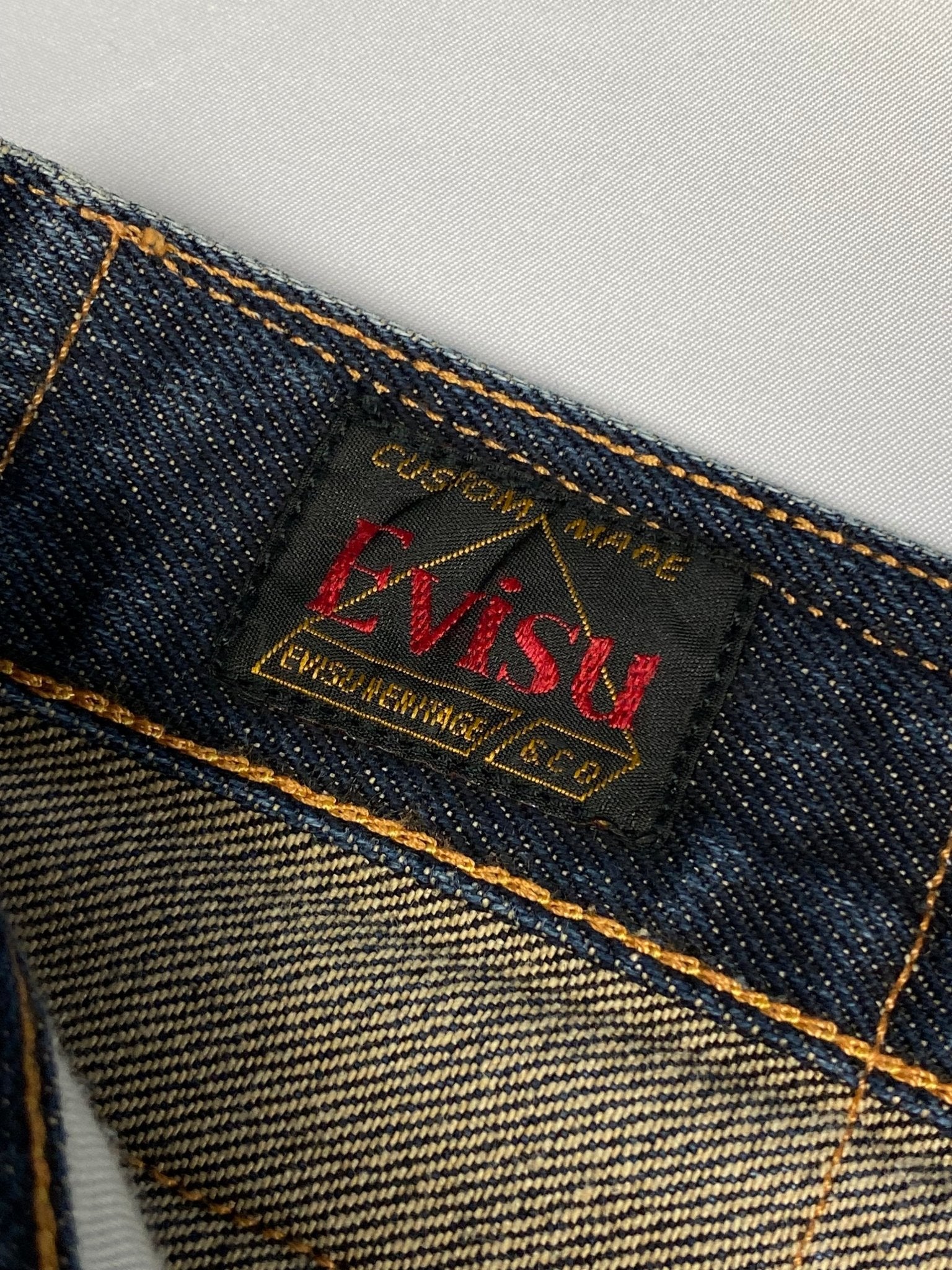 EVISU GENES NO. 3 SEAGULL PAINTED INDIGO DENIM. (36 X 34) - SEVENUES.