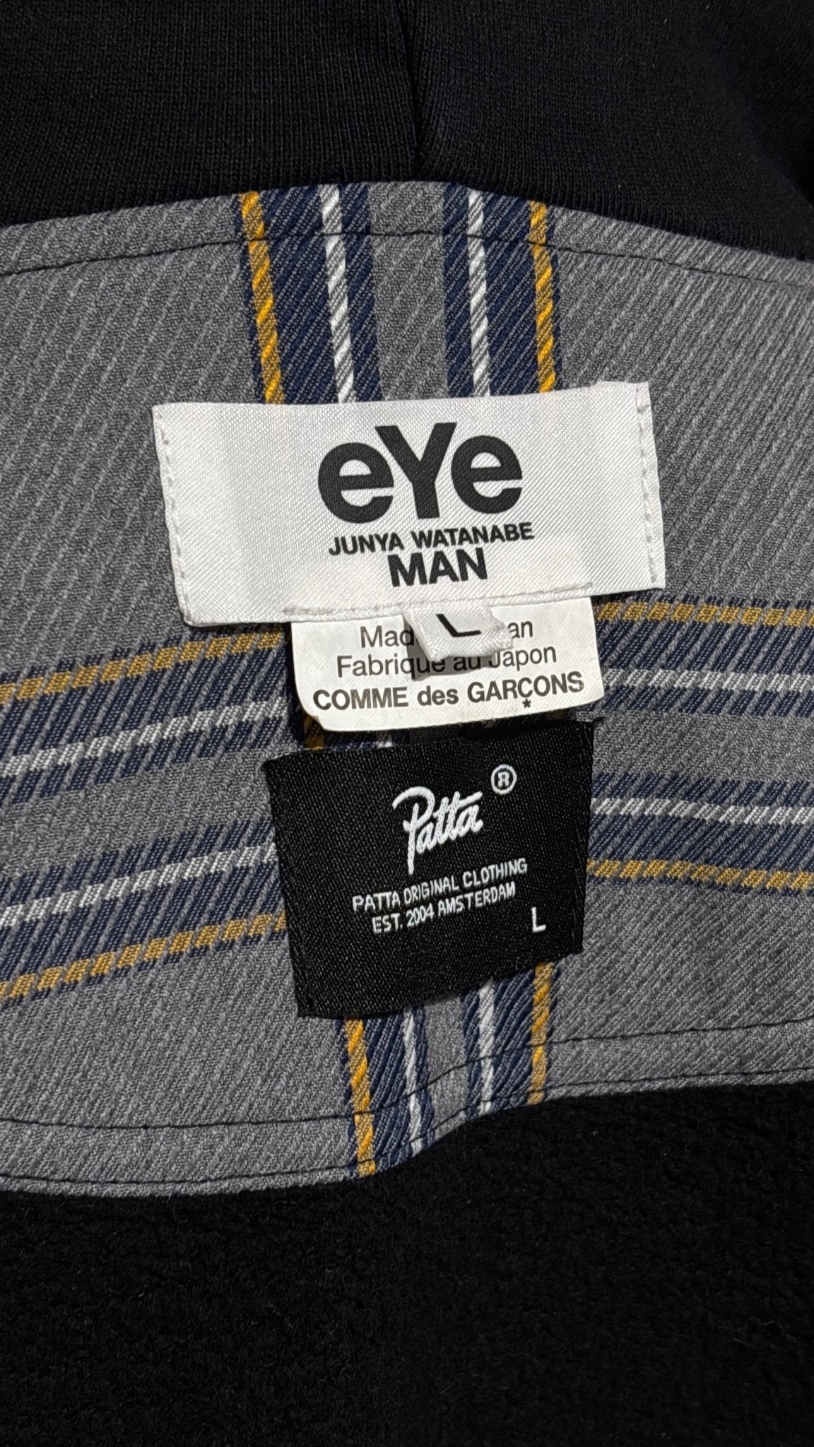 'eYe' X PATTA 2021 ZIP-UP HOODIE. (L) - SEVENUES.