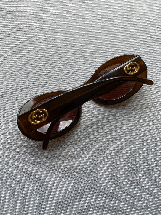 GUCCI 1990's 'GG' OVAL SUNGLASSES. - SEVENUES.