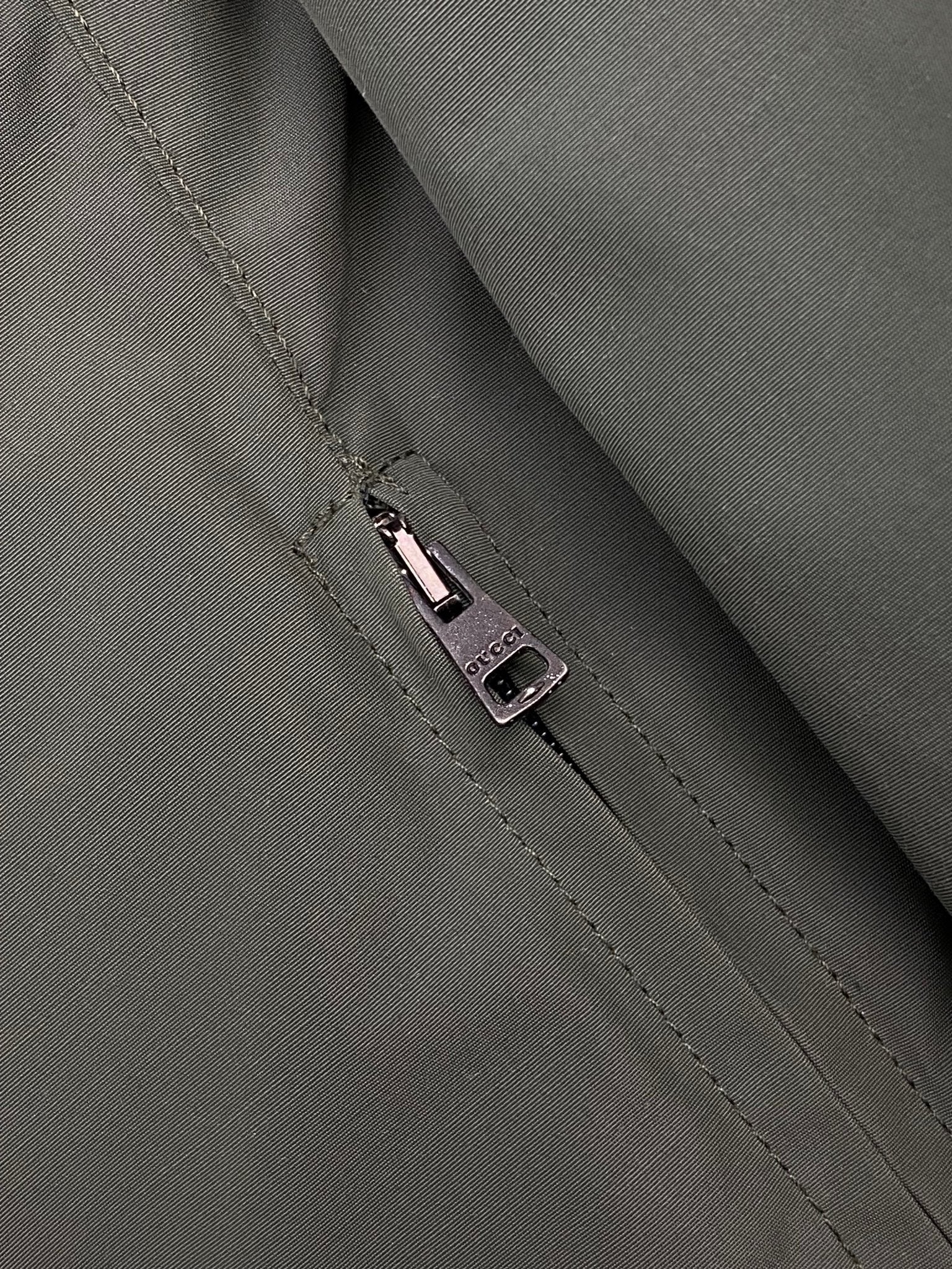 GUCCI BY TOM FORD 90's ALPINE PADDED NYLON ANORAK JACKET. (50 / M) - SEVENUES.