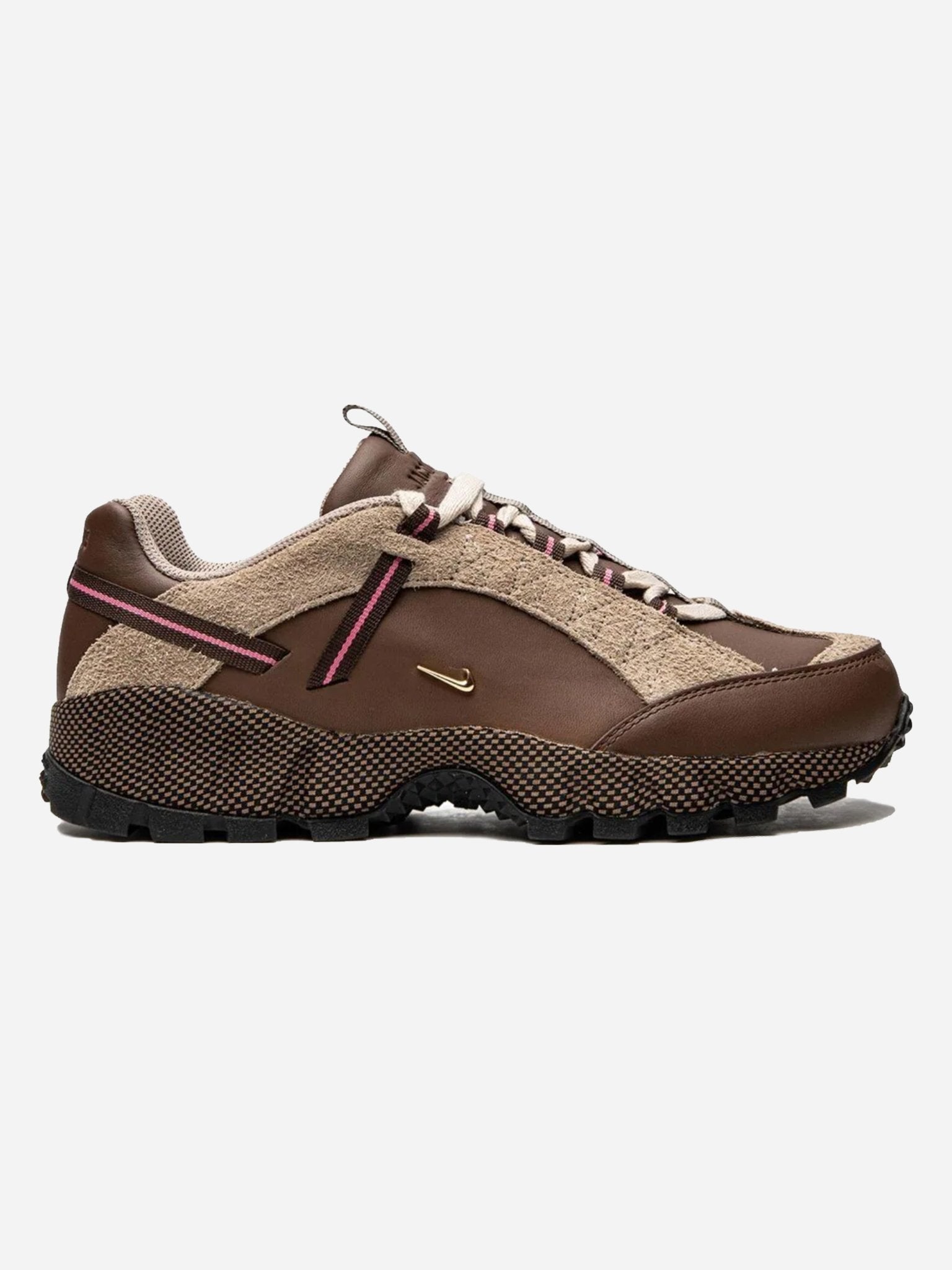 JACQUEMUS X NIKE AIR HUMARA LX ALE BROWN. (45 1/2) - SEVENUES.