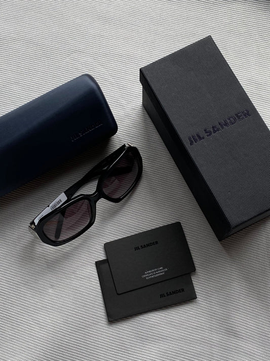 JIL SANDER S/S 2020 RECTANGULAR SUNGLASSES BLACK. - SEVENUES.