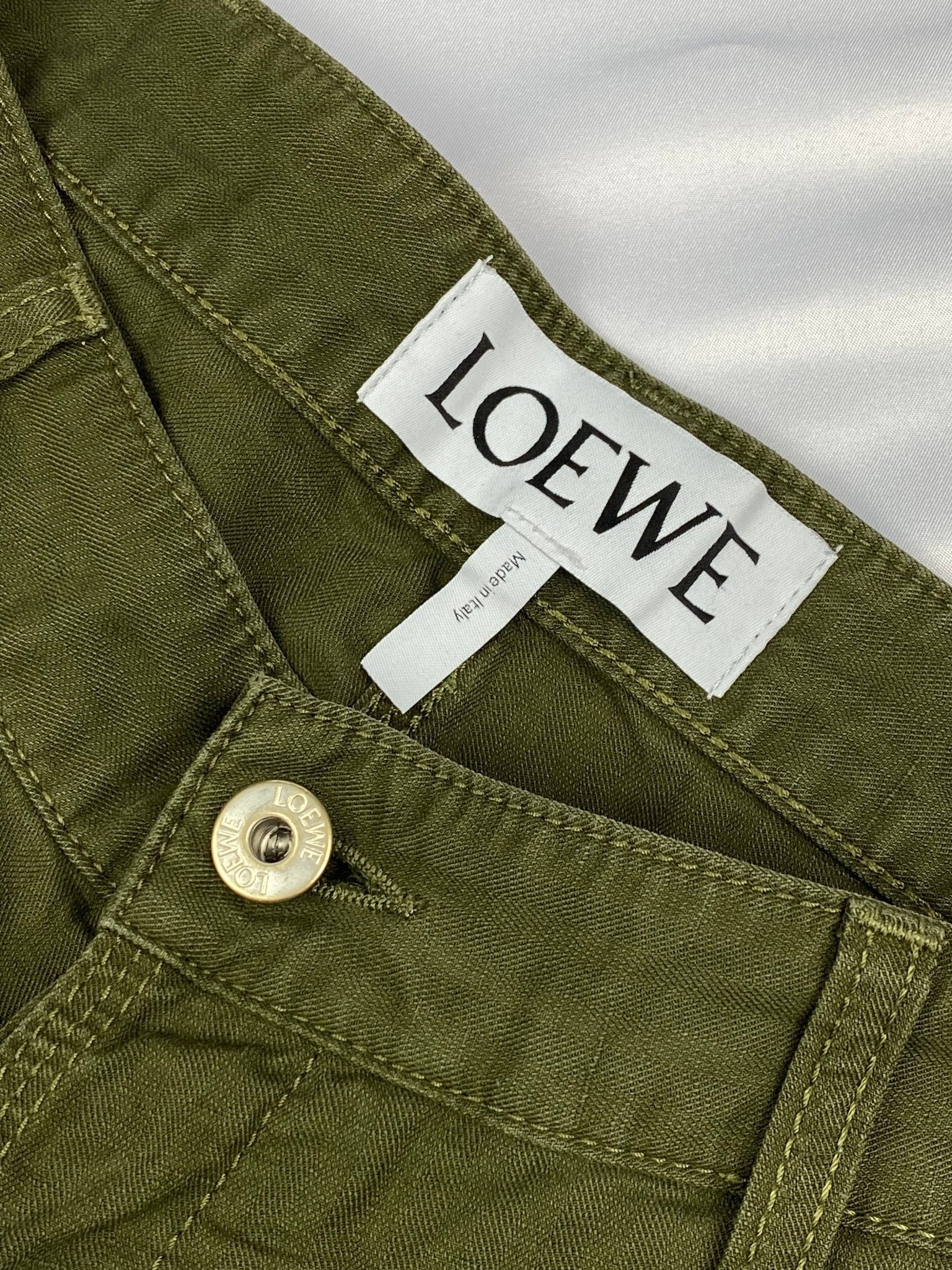 LOEWE S/S 2019 CANVAS WORKWEAR PANTS. (50 / M) - SEVENUES.