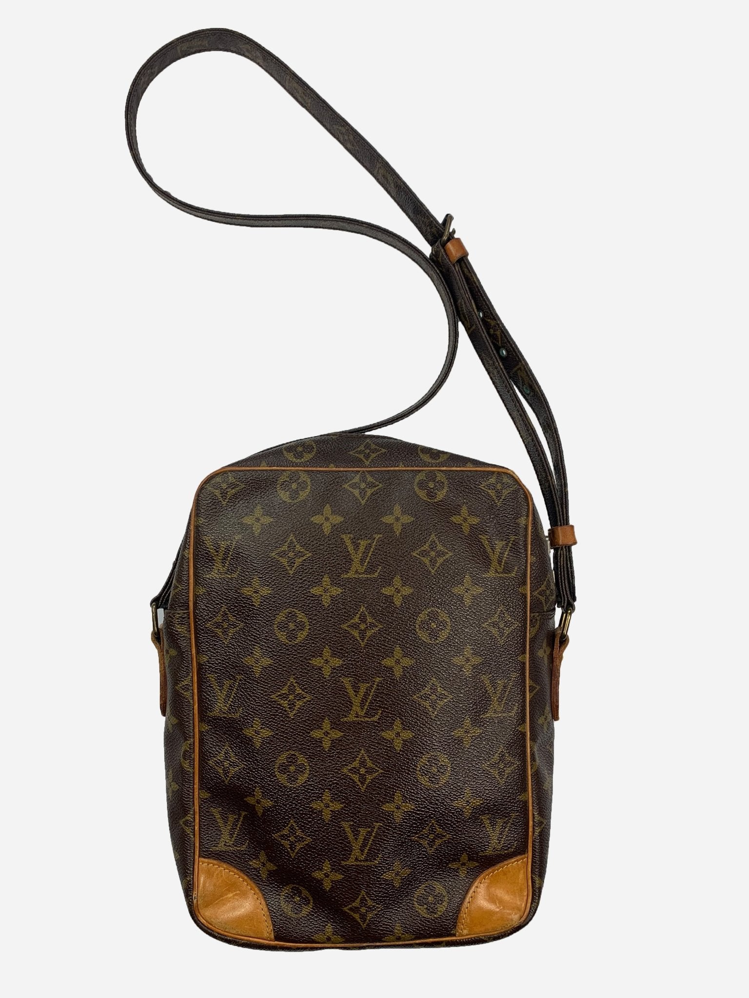 LOUIS VUITTON DANUBE MM SHOULDER BAG. - SEVENUES.