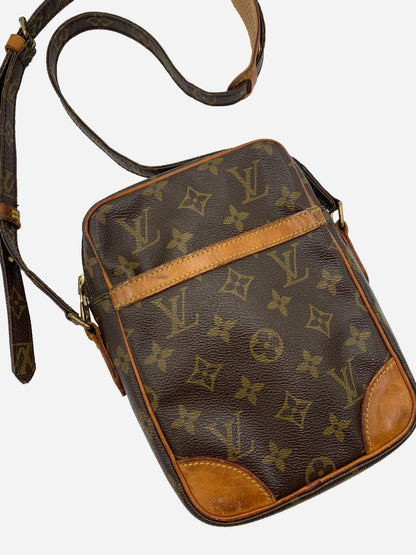 LOUIS VUITTON DANUBE SHOULDER BAG. - SEVENUES.