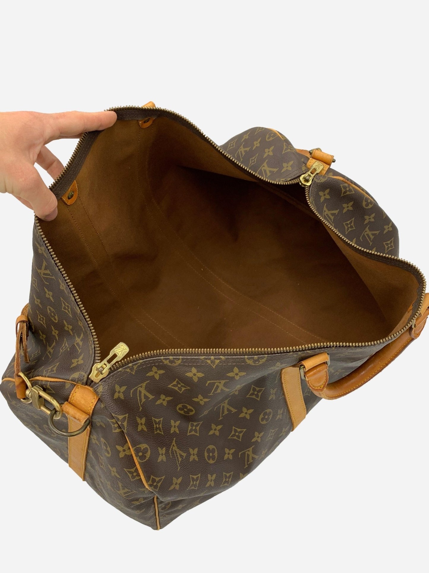 LOUIS VUITTON KEEPALL BANDOULIÈRE 55 WEEKENDER. - SEVENUES.