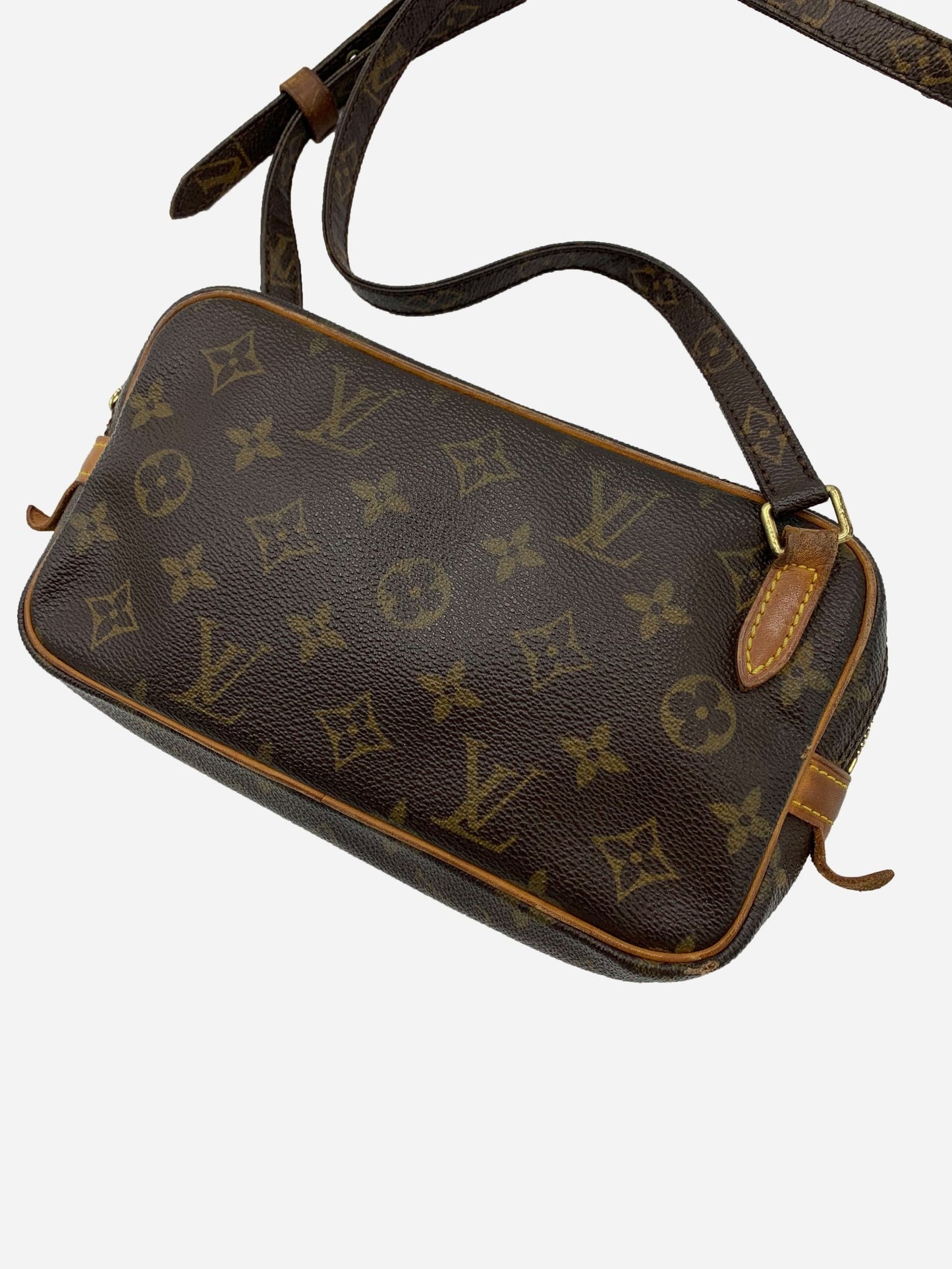 LOUIS VUITTON MARLY BANDOULIÈRE SHOULDER BAG. - SEVENUES.