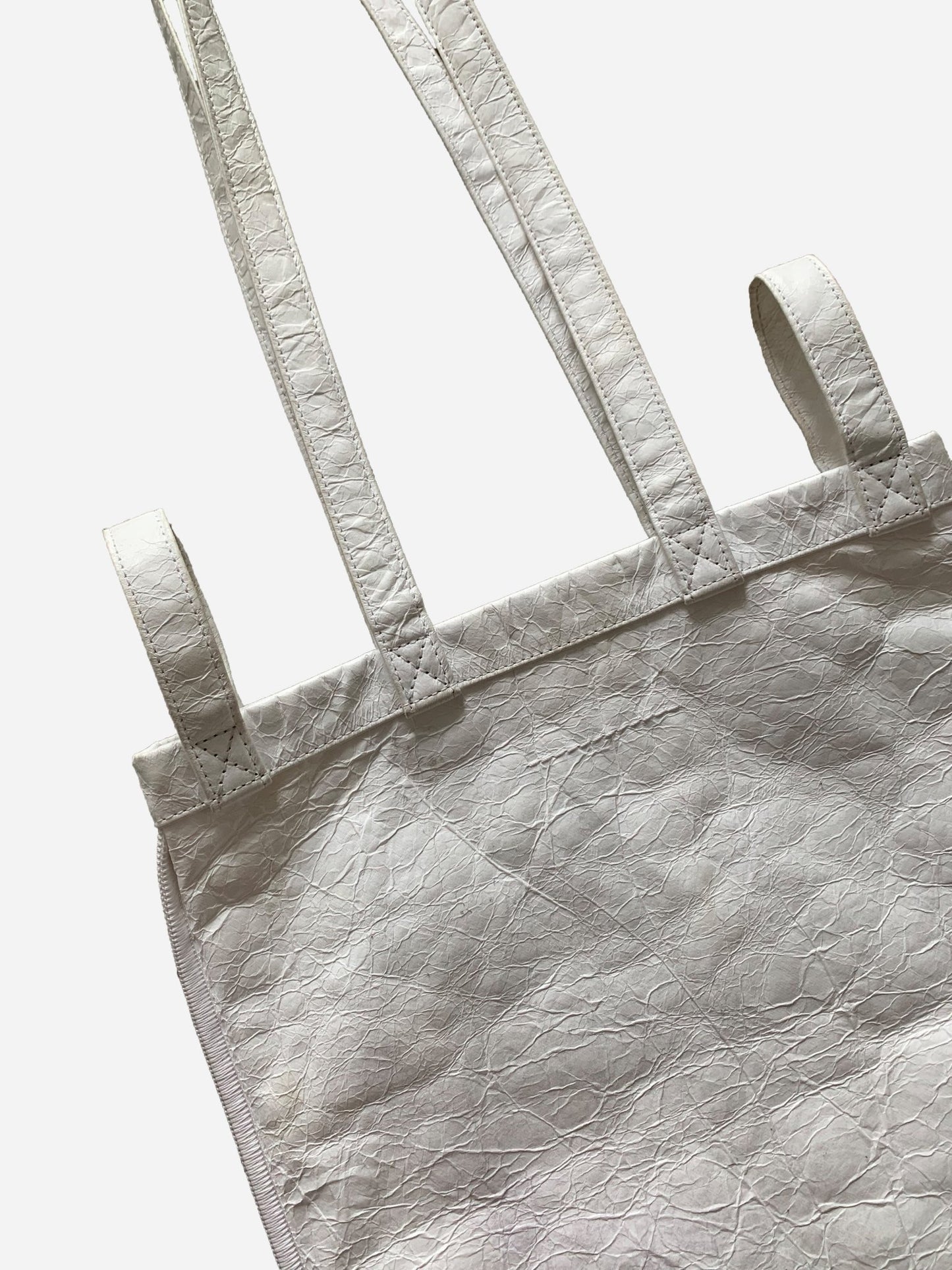 MAISON MARGIELA MM6 CRINKLED TOTE BAG. - SEVENUES.