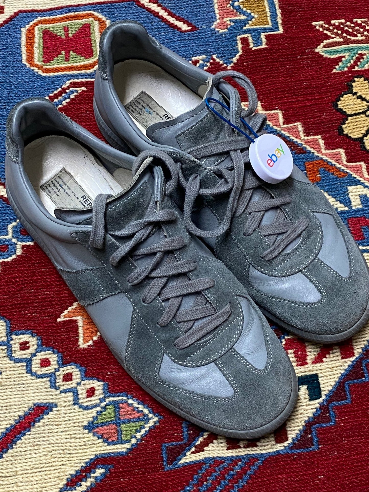 MAISON MARGIELA REPLICA GAT GREY LEATHER SNEAKERS. (41) - SEVENUES.