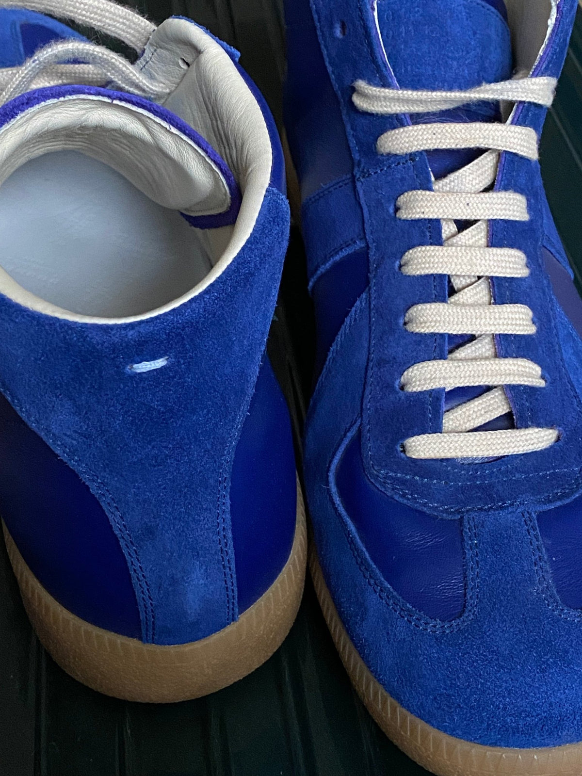 MAISON MARGIELA REPLICA GAT HIGH LEATHER SNEAKERS. (46) - SEVENUES.