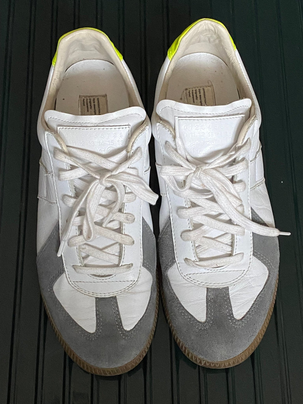 MAISON MARGIELA REPLICA GAT LEATHER SNEAKERS. (40) - SEVENUES.
