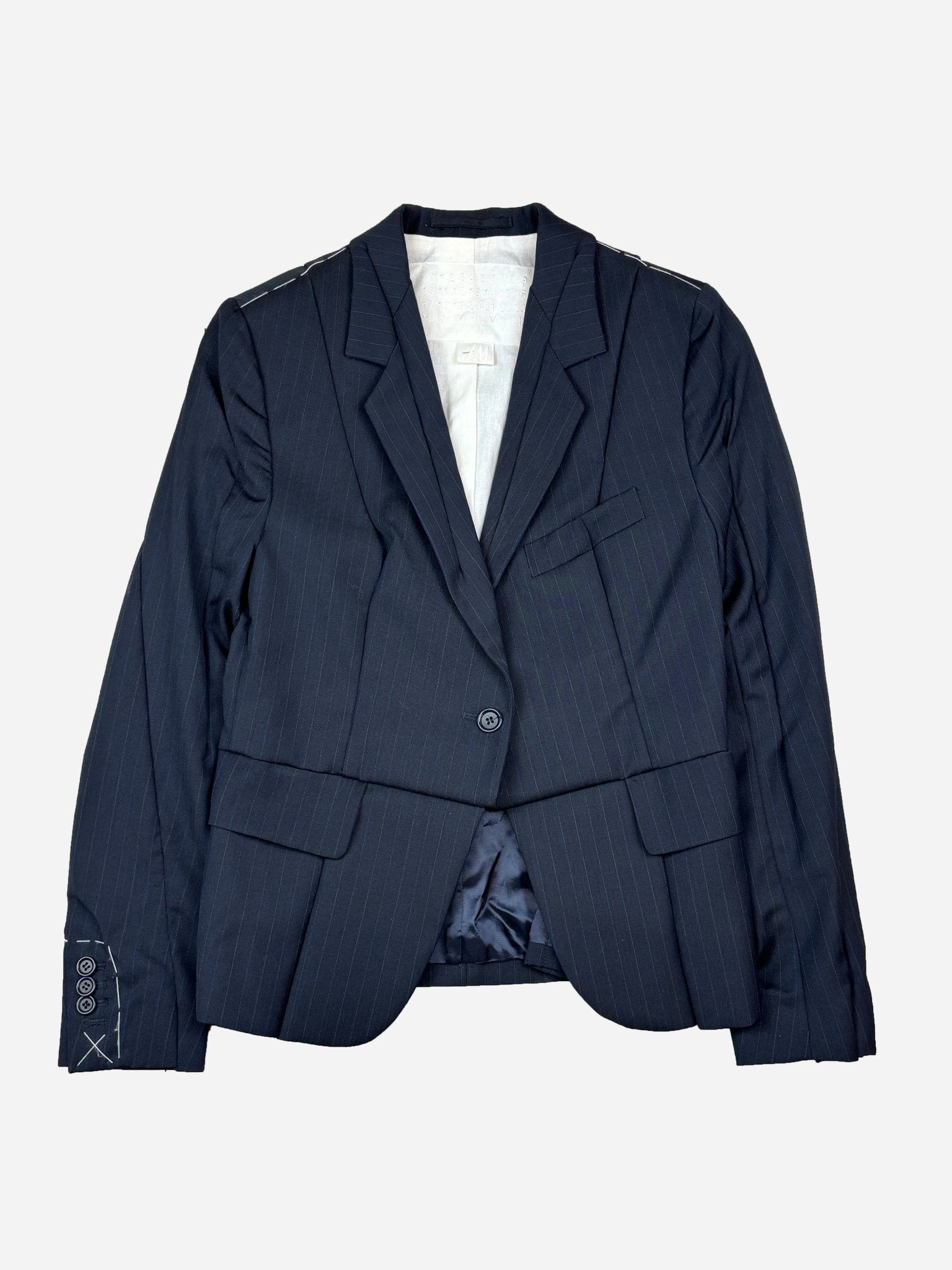 MAISON MARGIELA X H&M DECONSTRUCTED BLAZER. (36 / S) - SEVENUES.